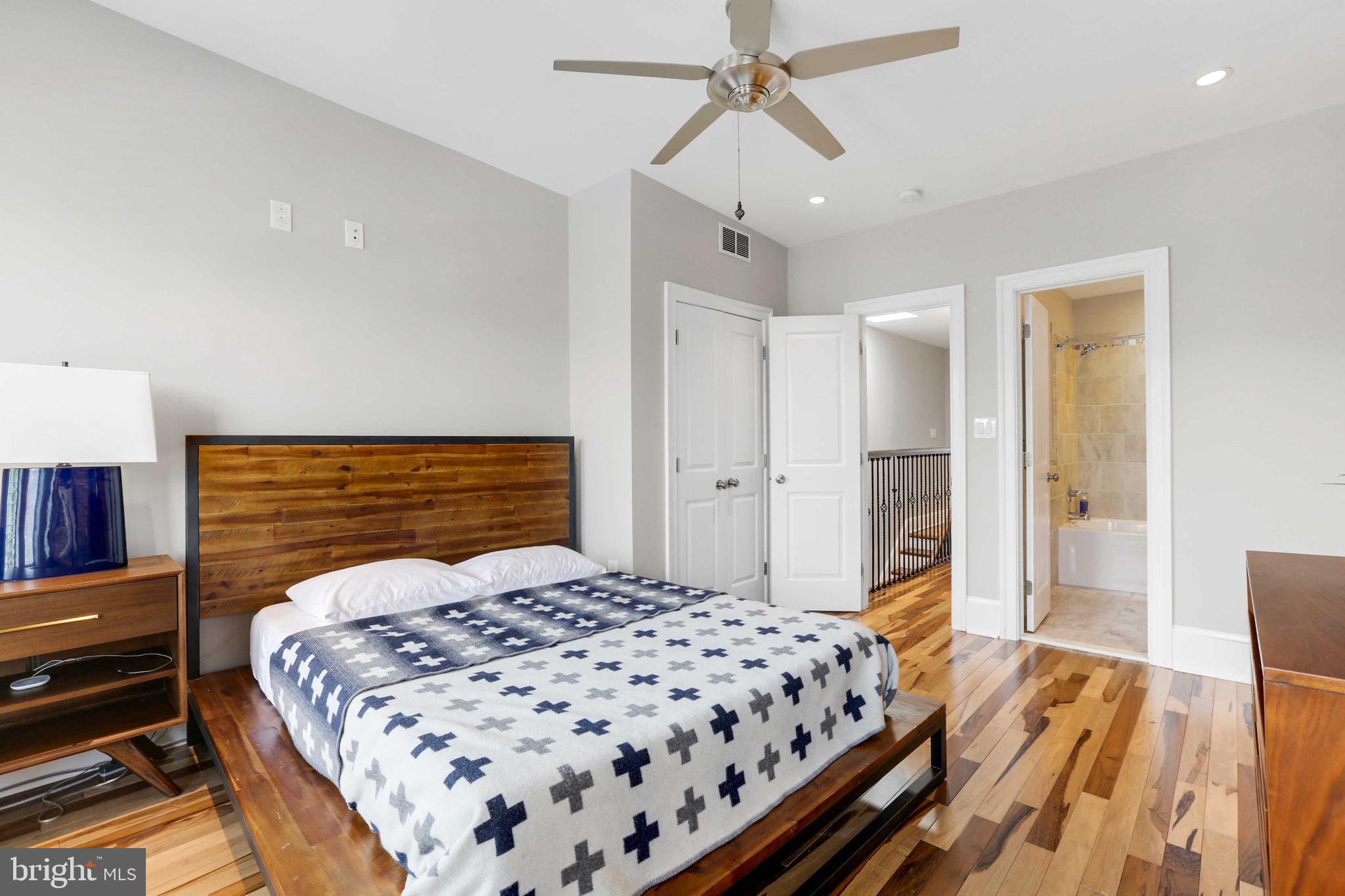 HAMPDEN HISTORIC DISTRICT - Residential