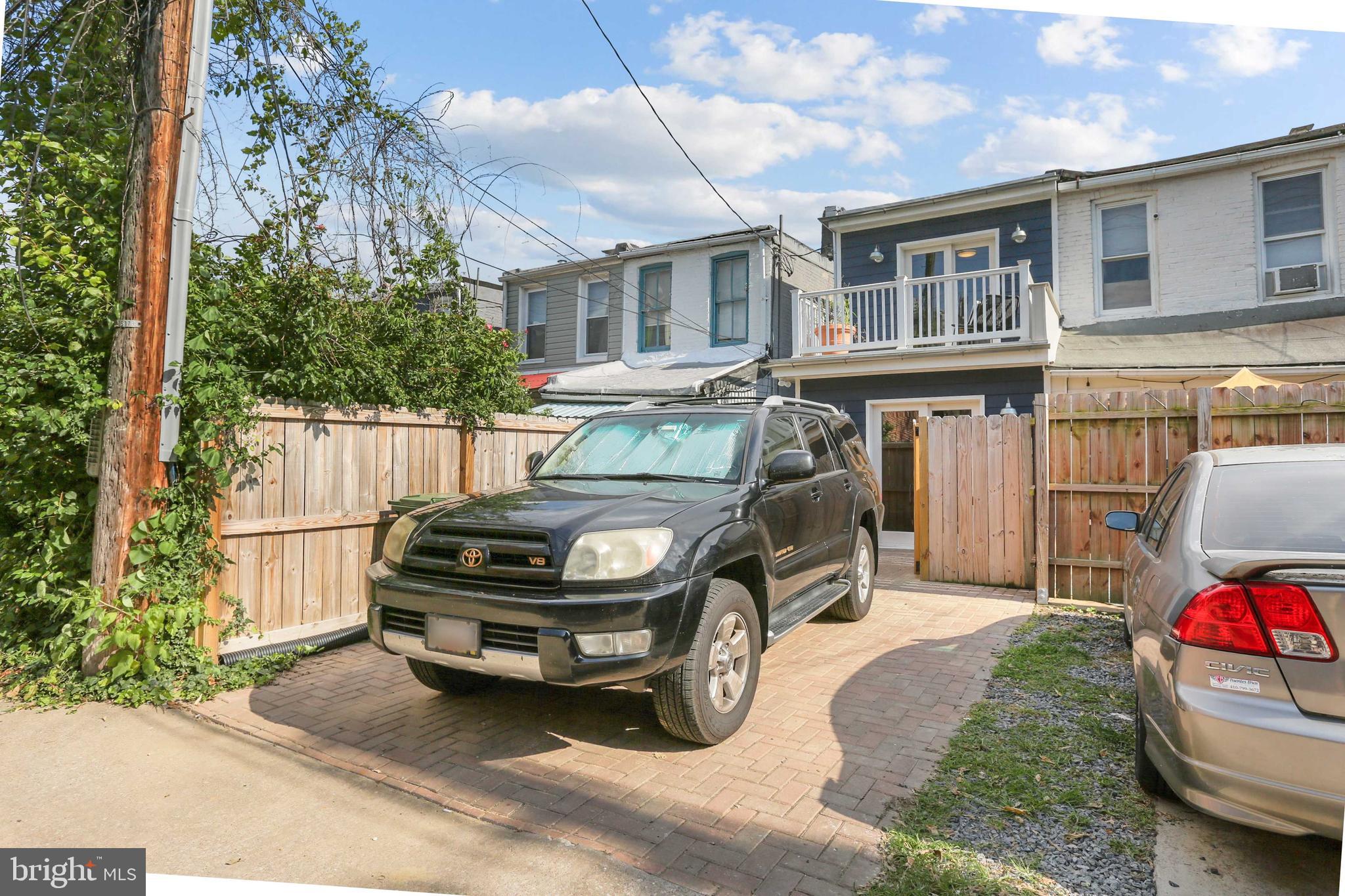HAMPDEN HISTORIC DISTRICT - Residential