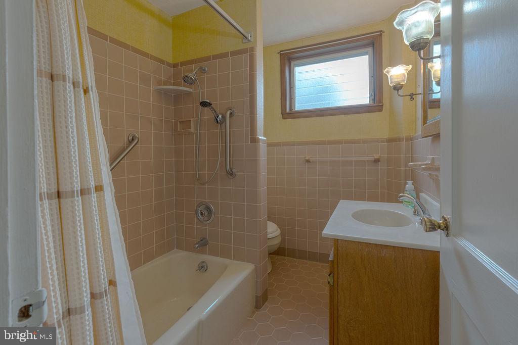 HAVERTOWN - Residential