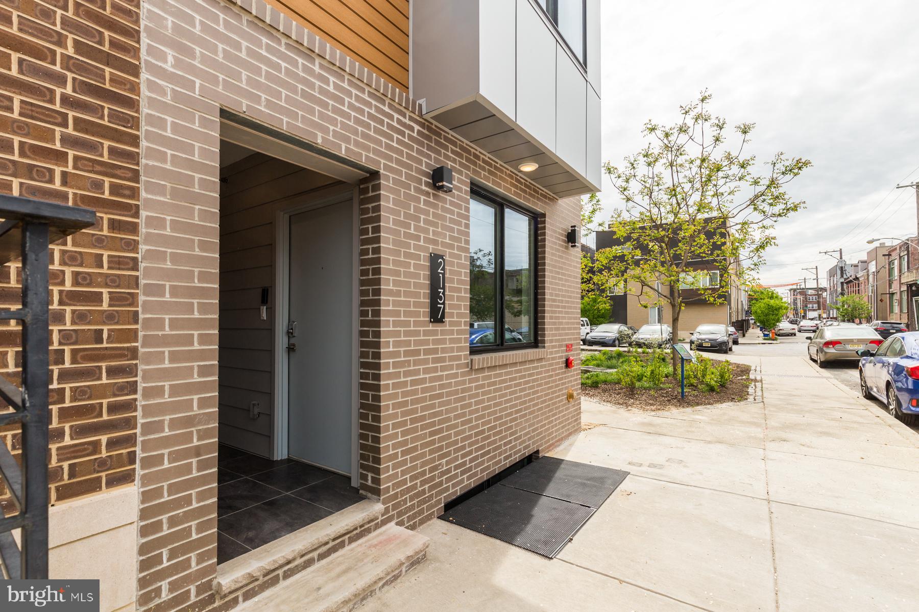 FISHTOWN - Residential Lease