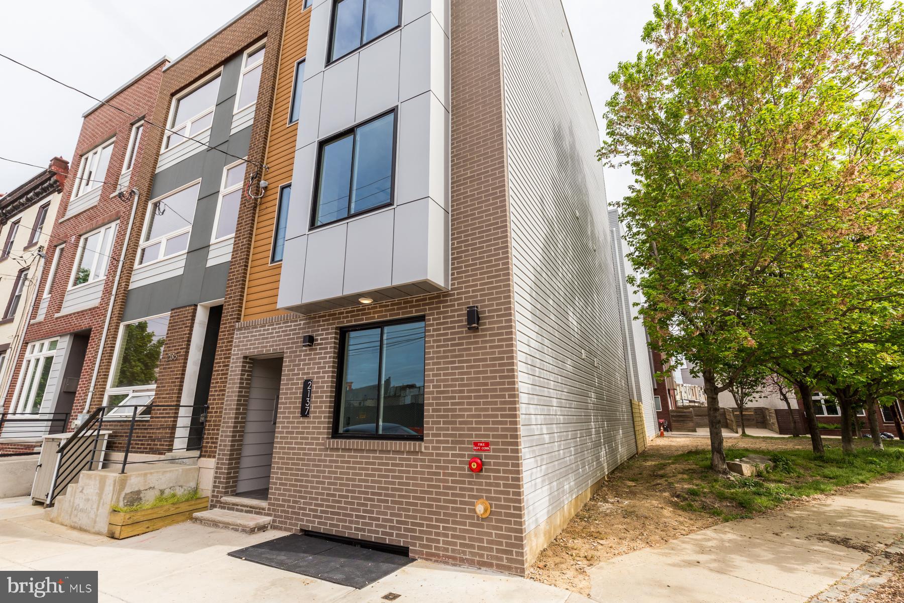 FISHTOWN - Residential Lease