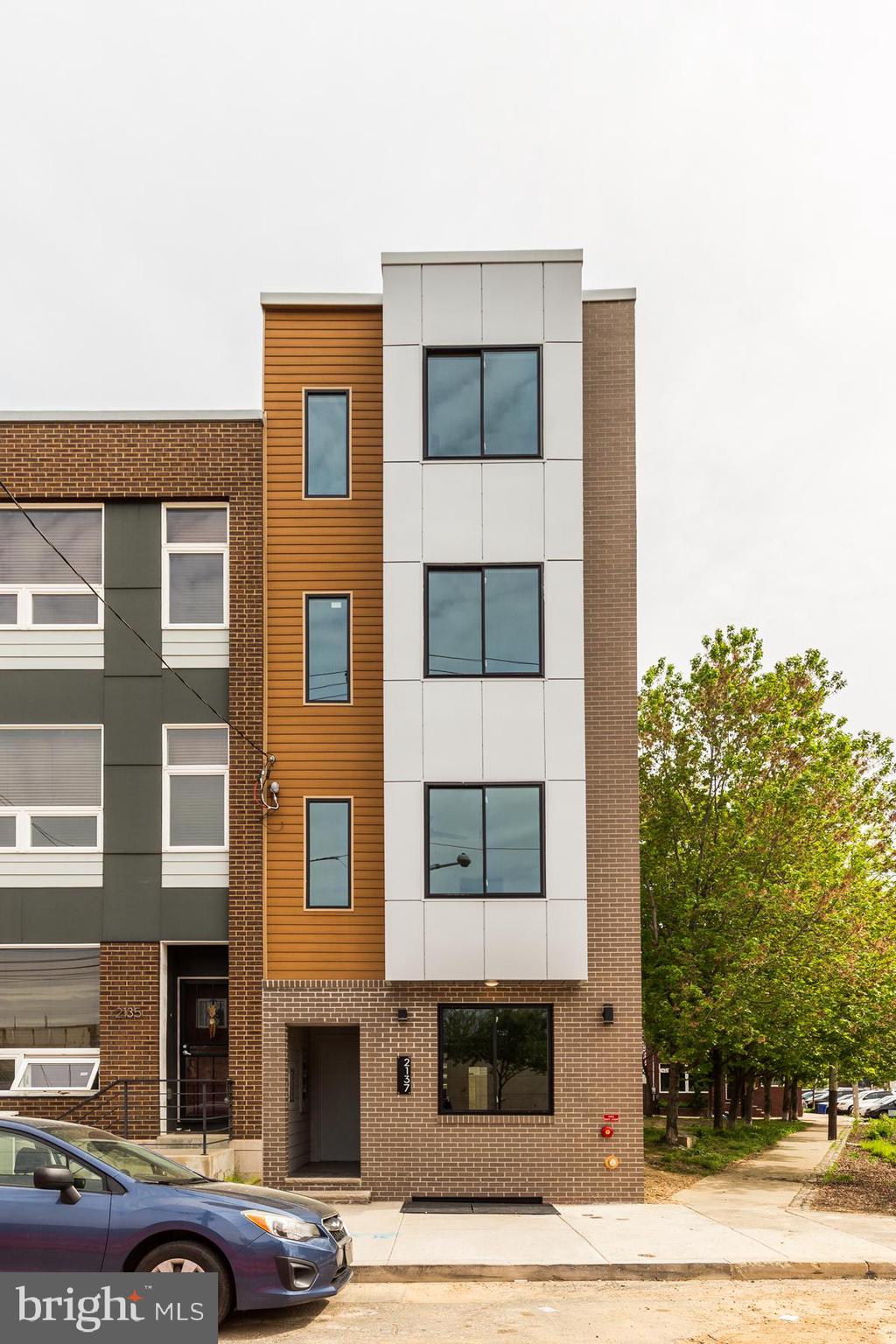 FISHTOWN - Residential Lease