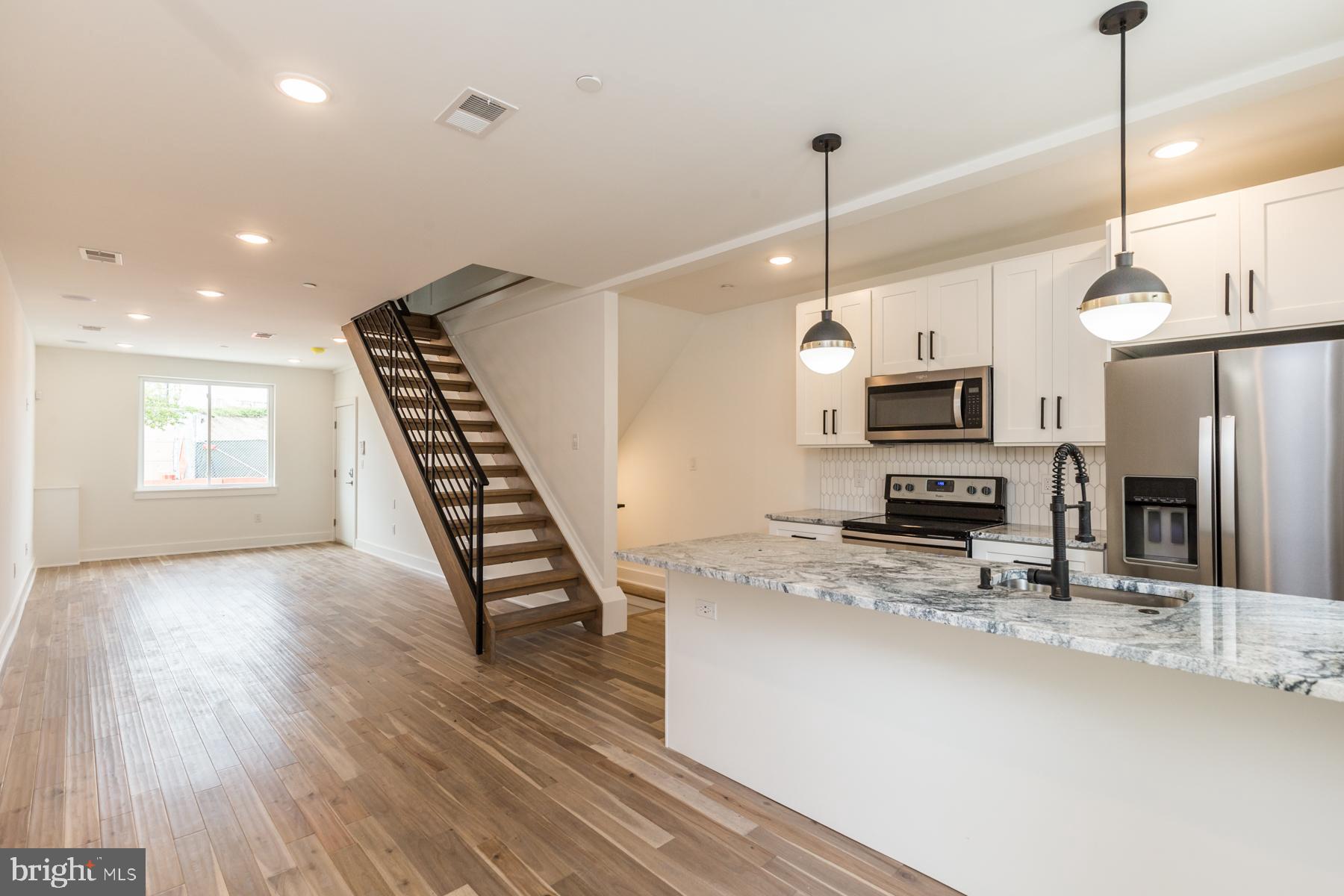 FISHTOWN - Residential Lease