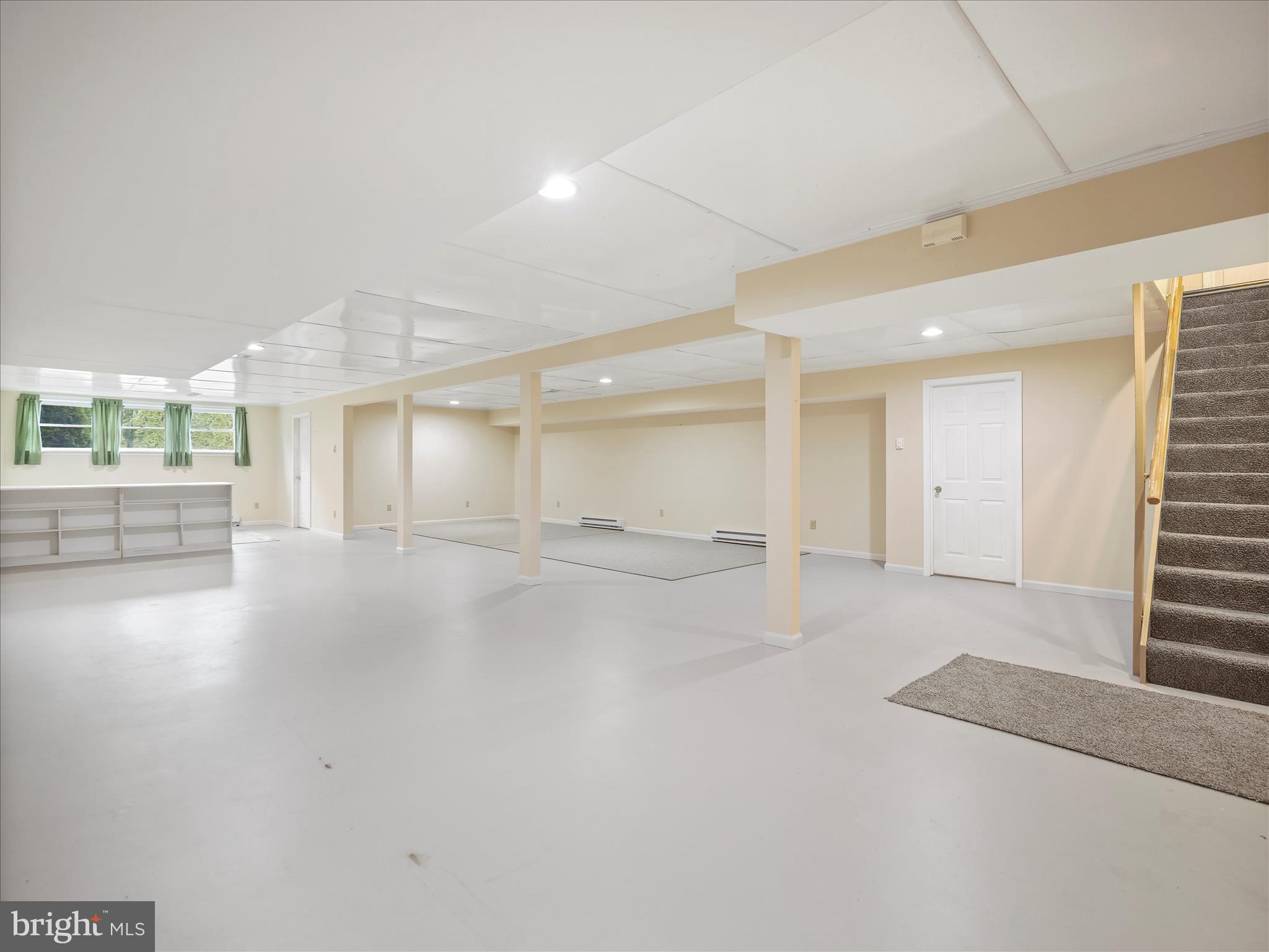 MAPLE RUN - Residential