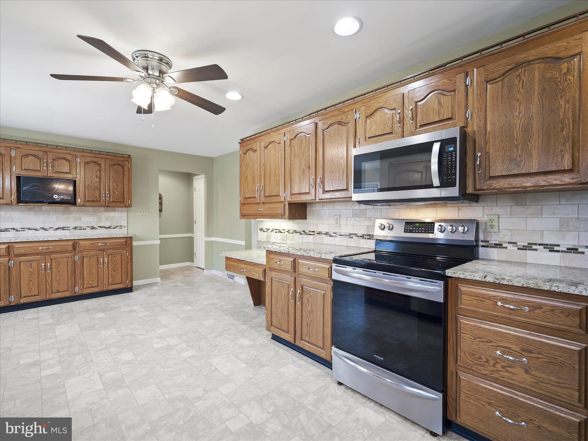 MAPLE RUN - Residential