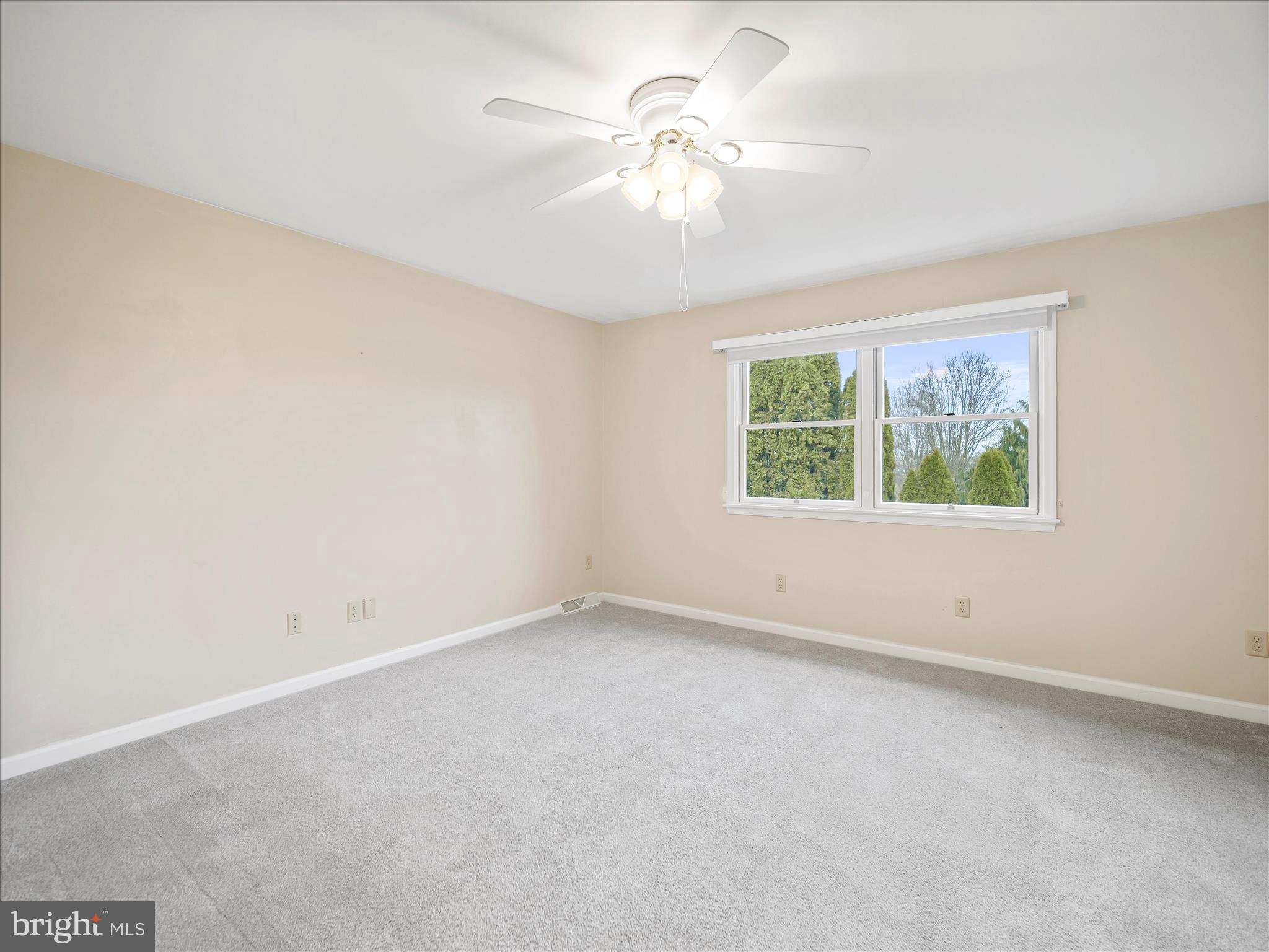 MAPLE RUN - Residential