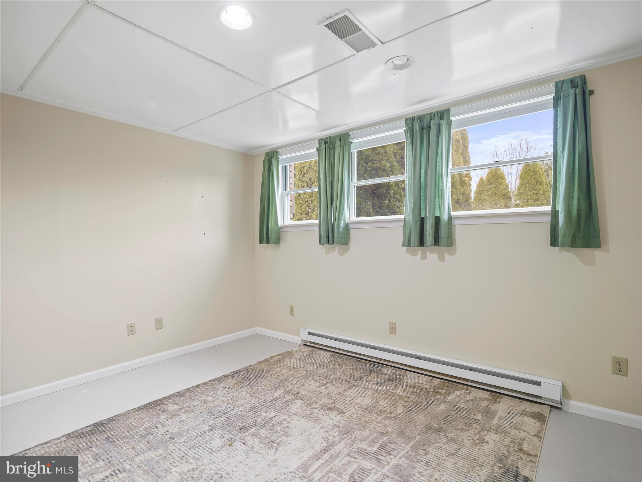 MAPLE RUN - Residential