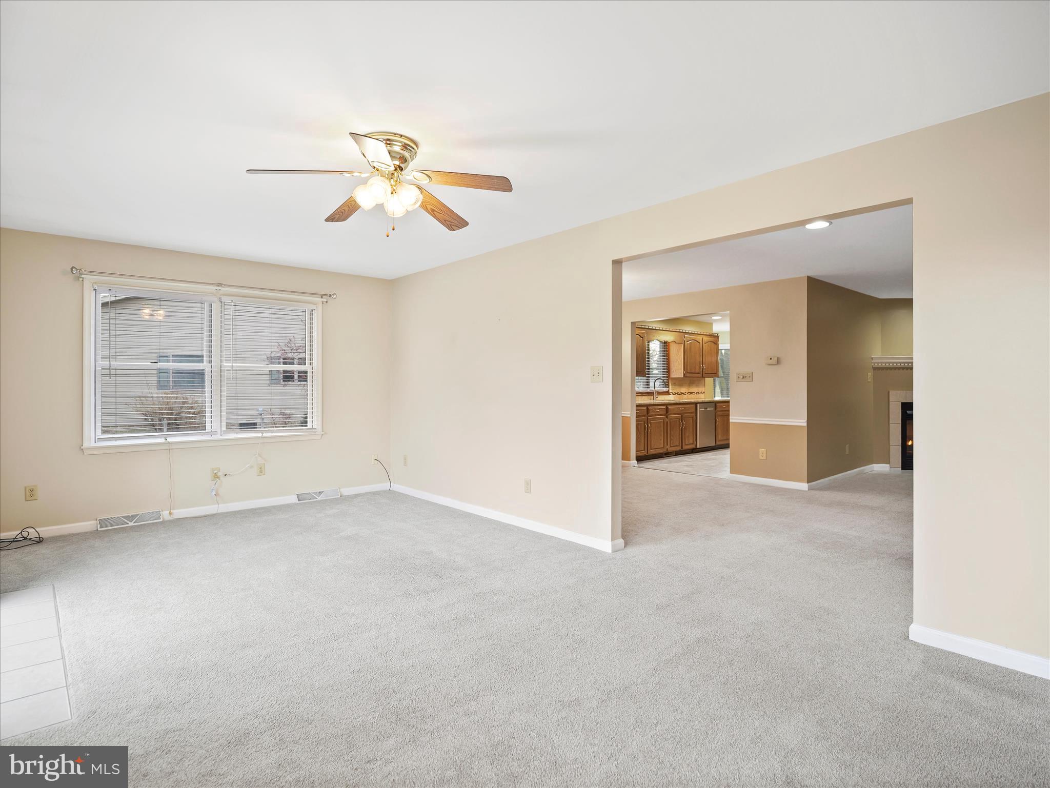 MAPLE RUN - Residential