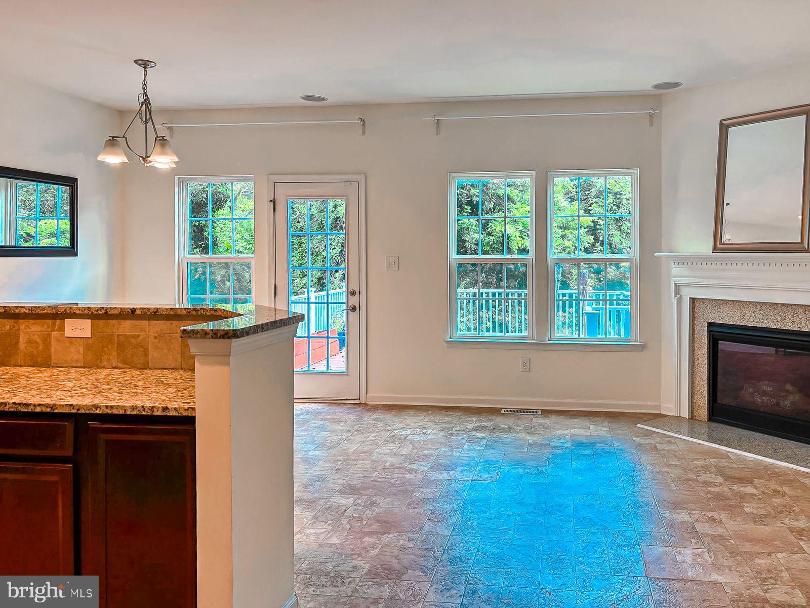 63 FRANKLIN CIRCLE 63