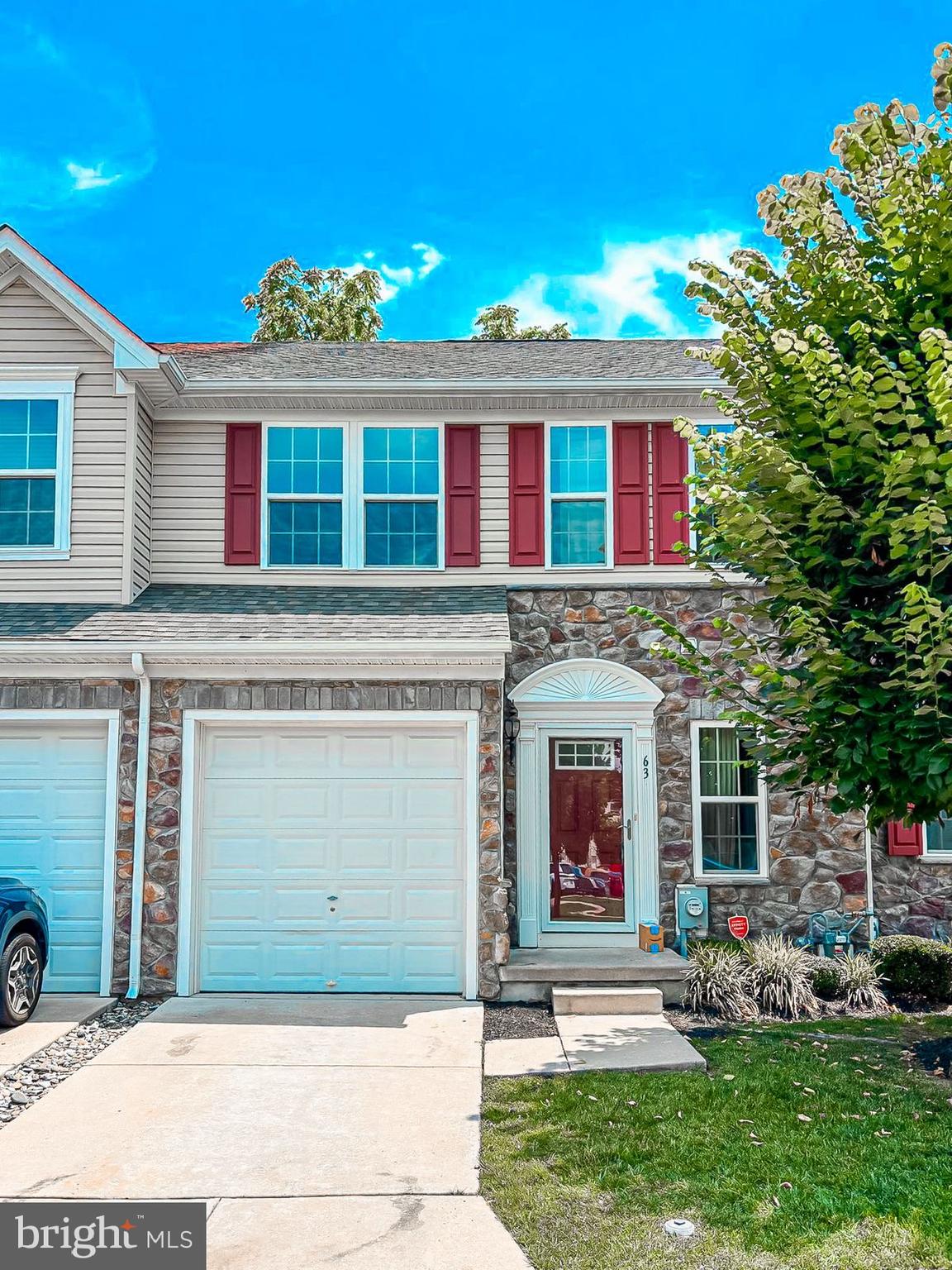 63 FRANKLIN CIRCLE 63