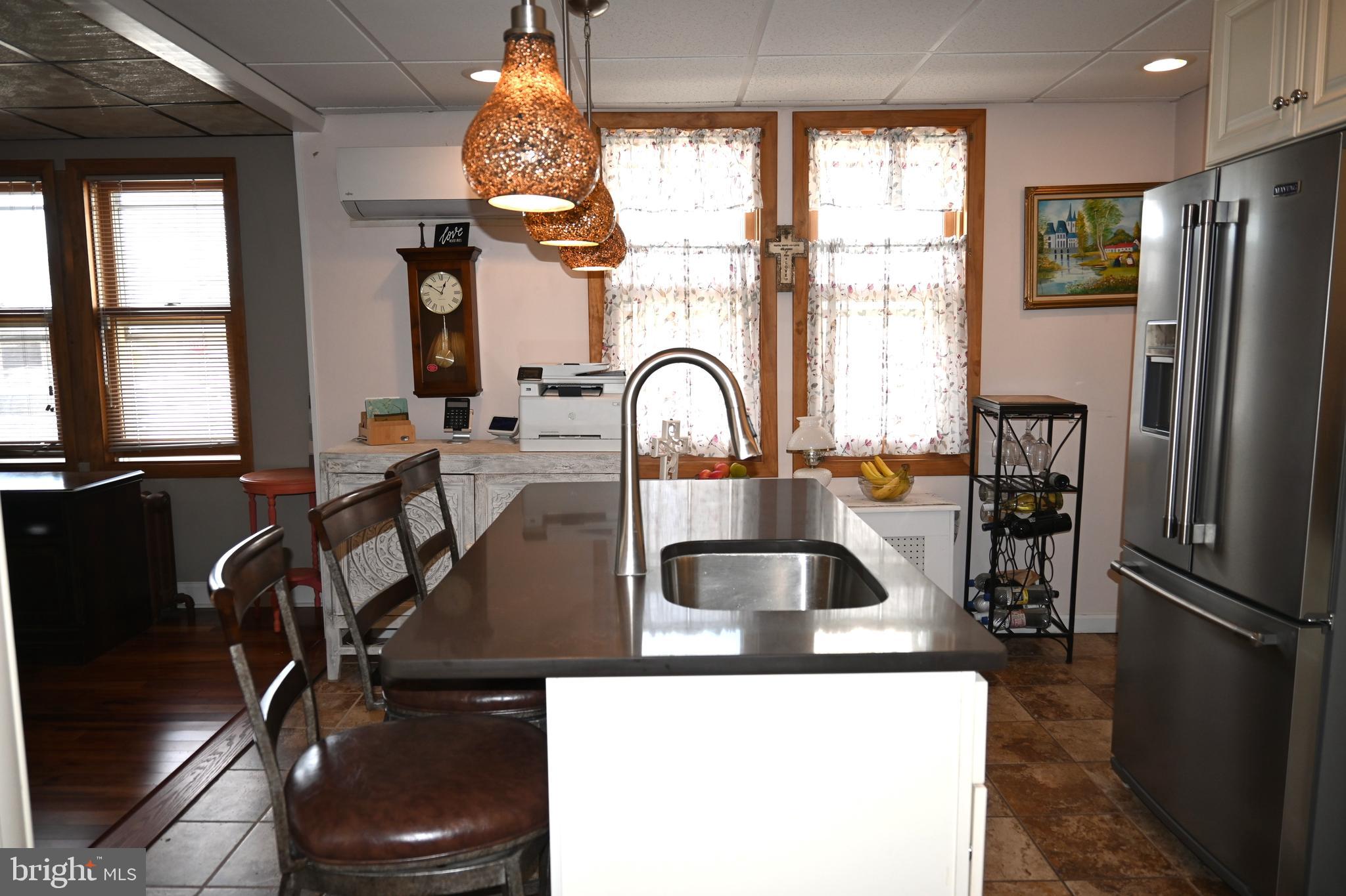 LESTER - Residential