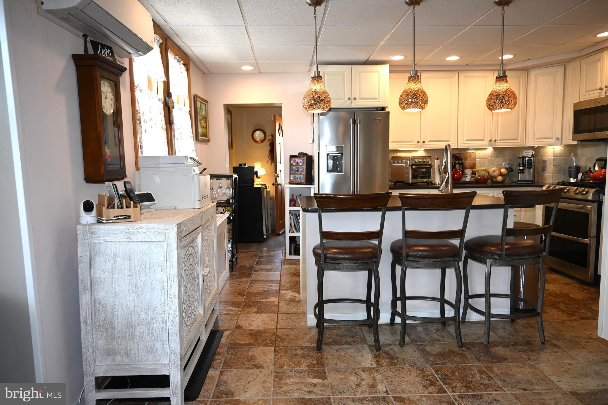 LESTER - Residential