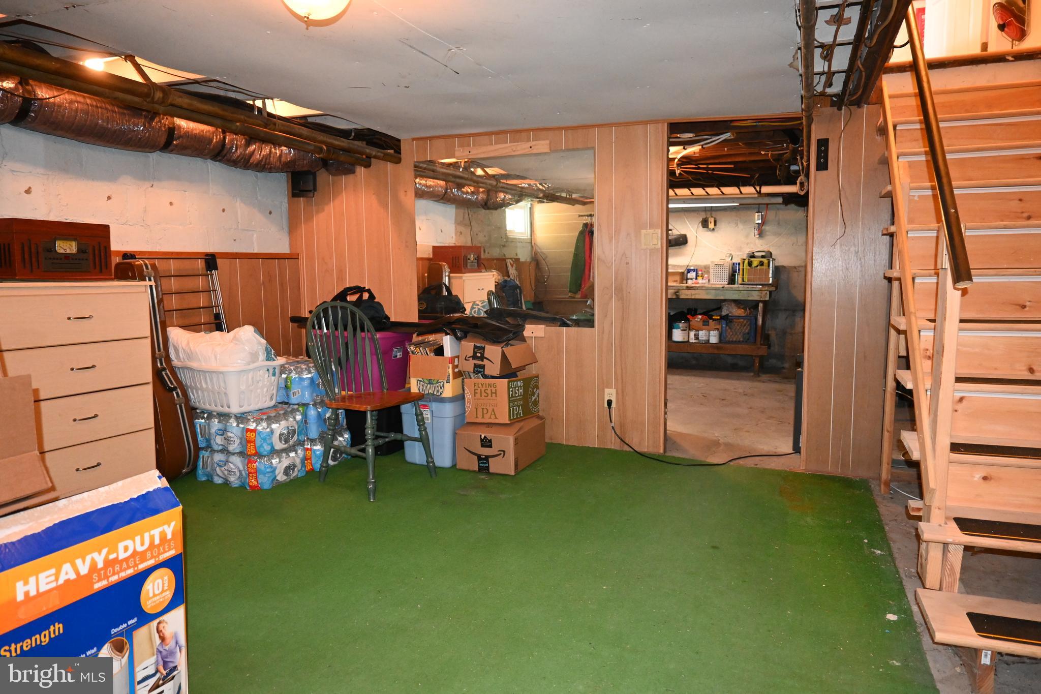 LESTER - Residential