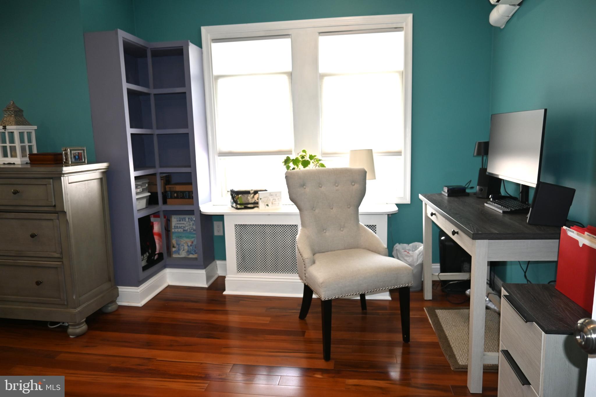 LESTER - Residential