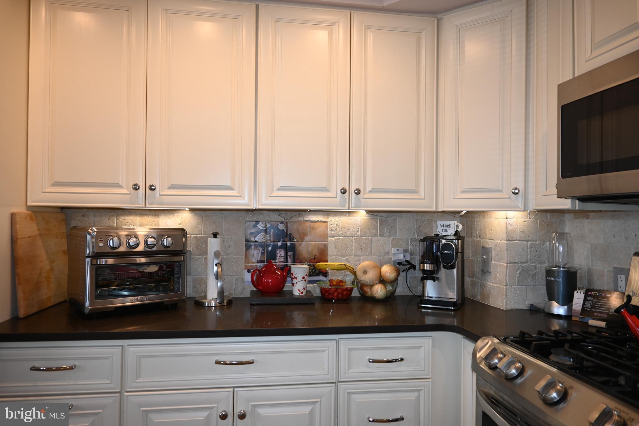 LESTER - Residential