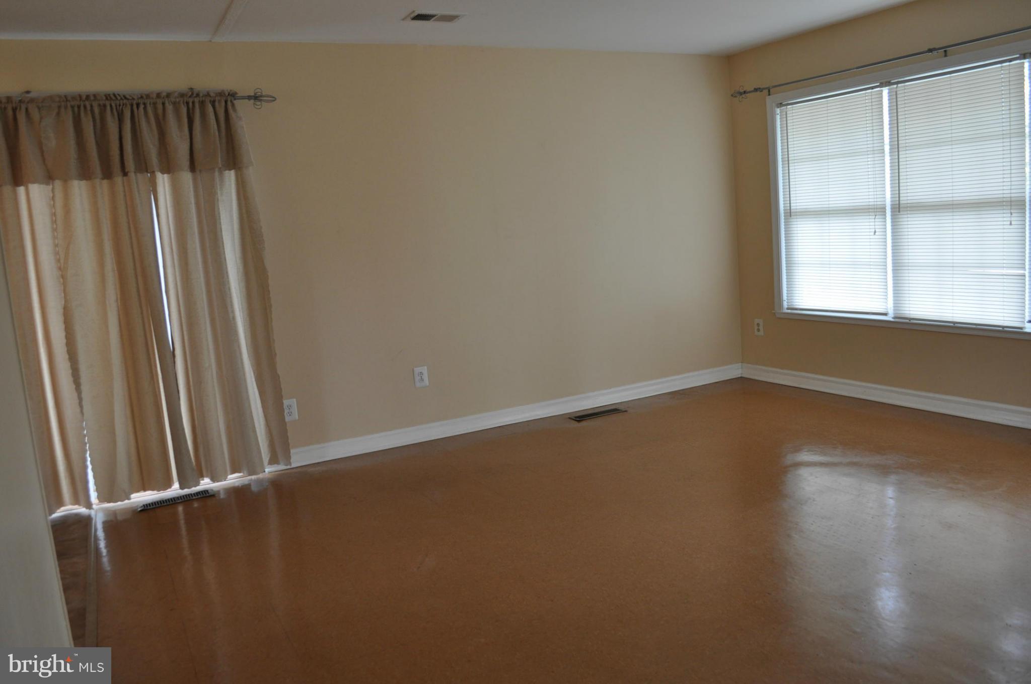 BELMONT - Residential