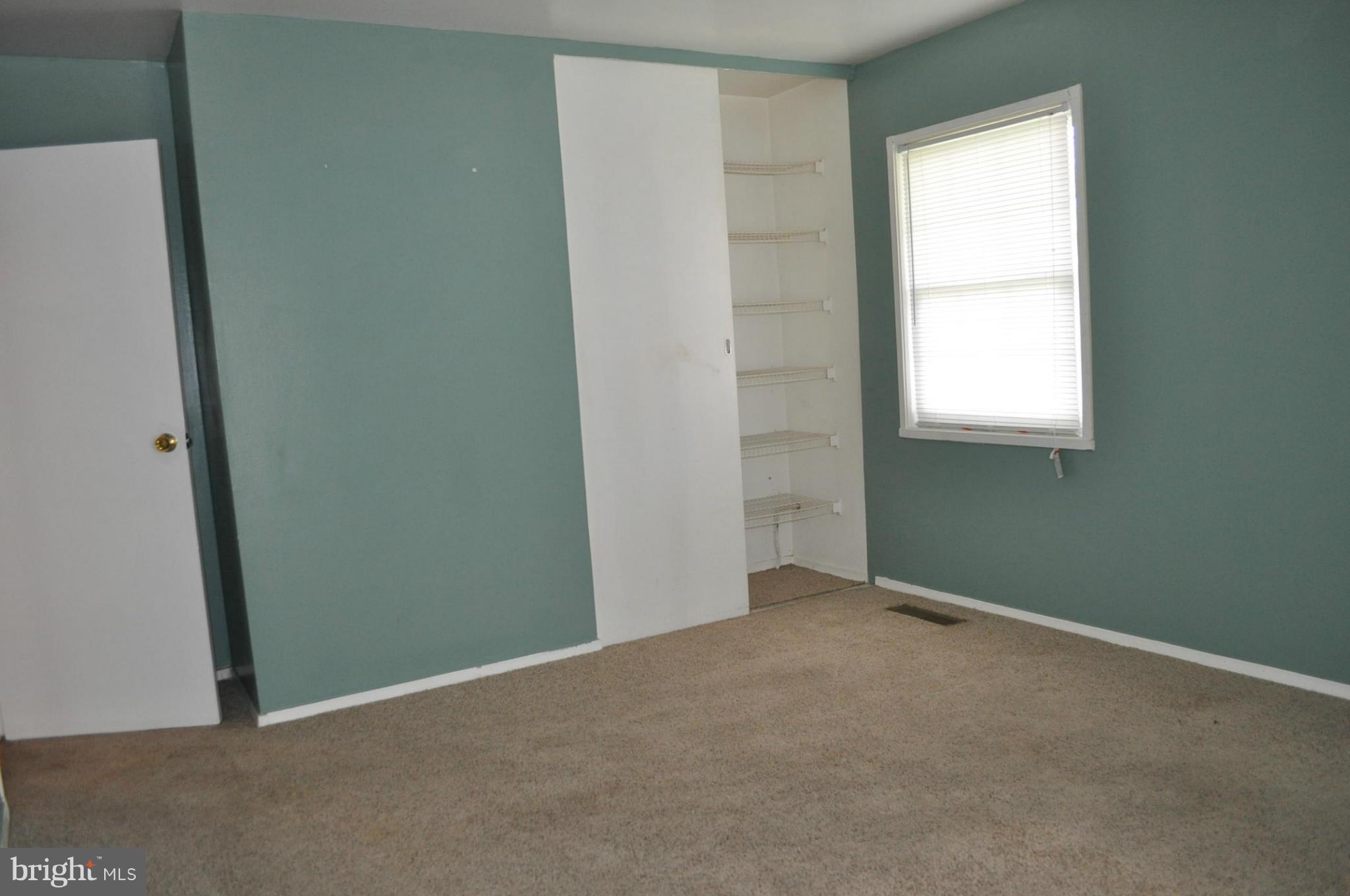 BELMONT - Residential