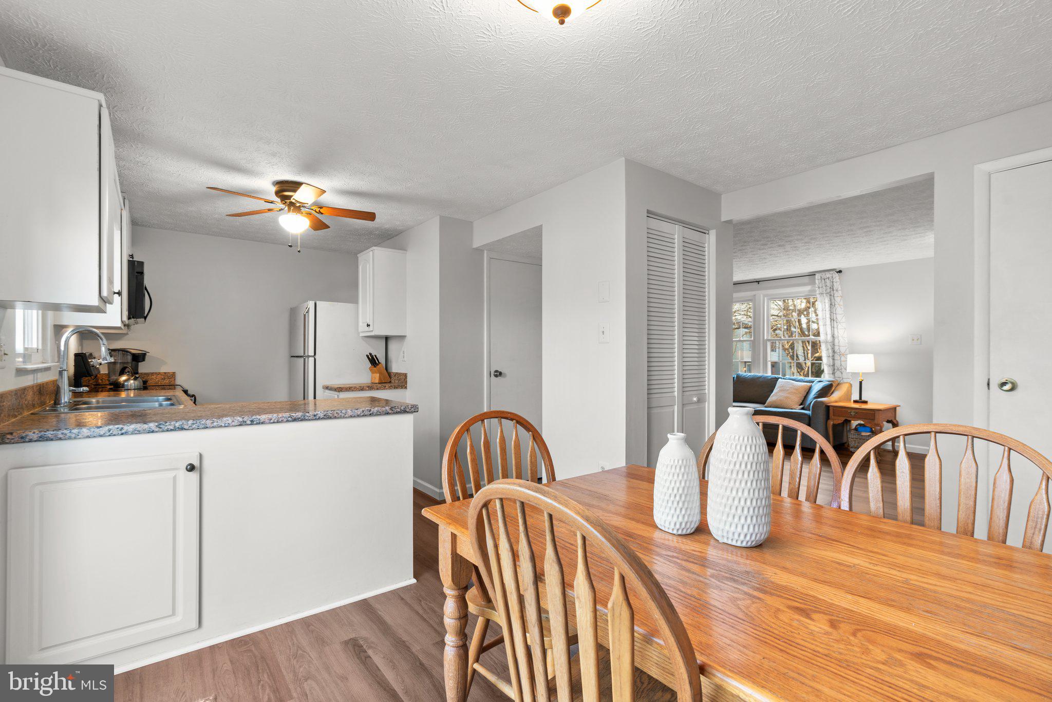 MURRAY HILL - Residential