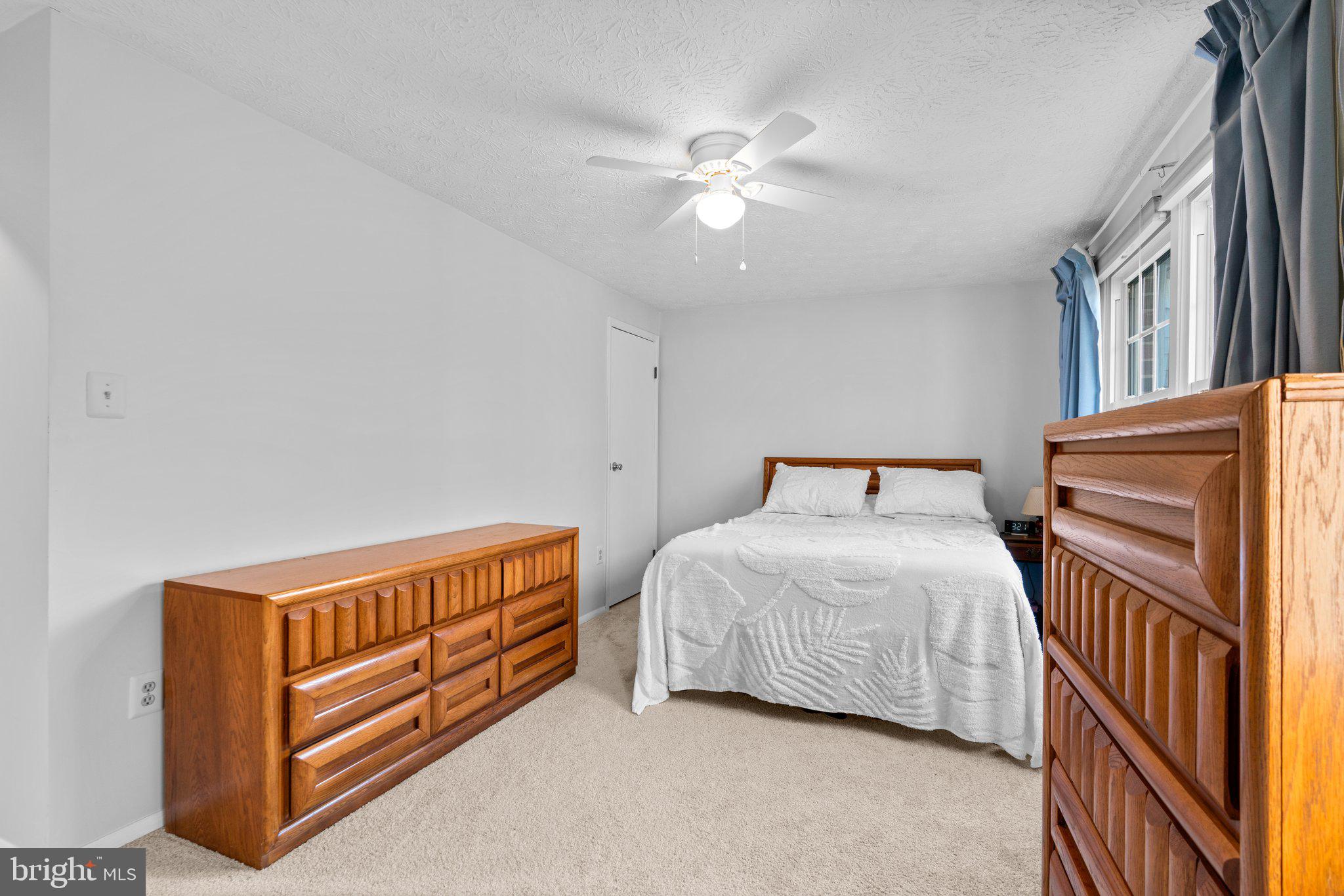 MURRAY HILL - Residential