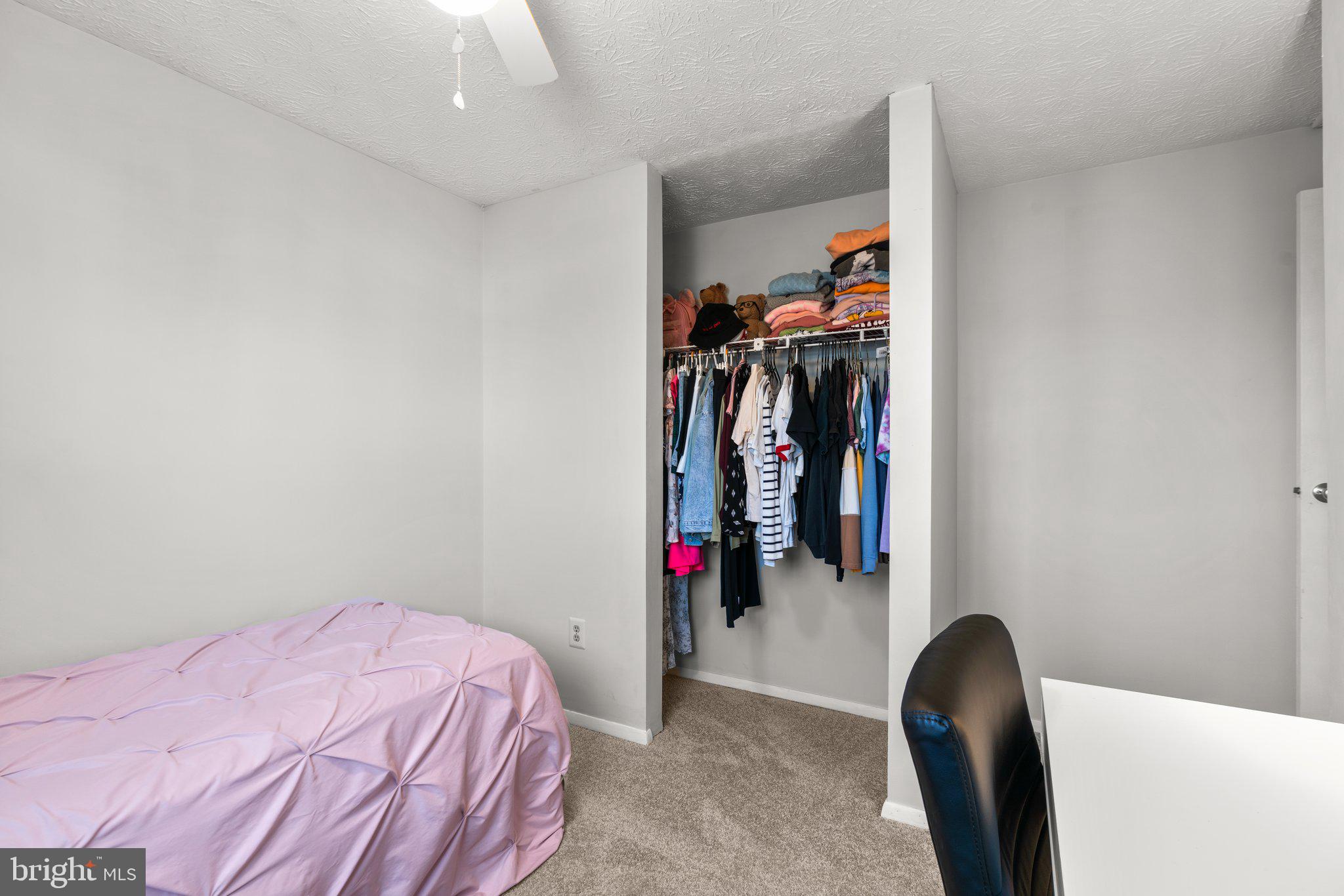 MURRAY HILL - Residential