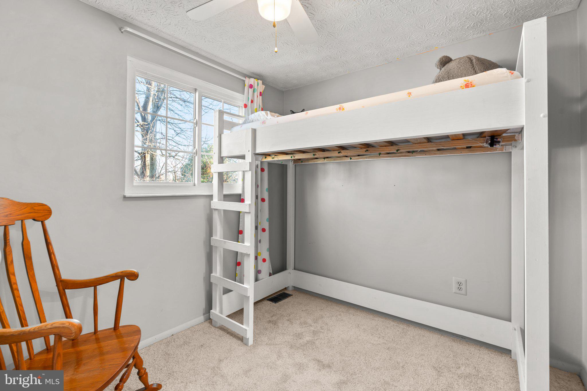 MURRAY HILL - Residential