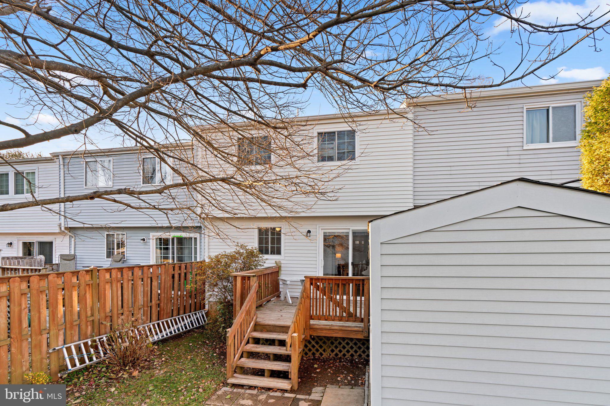 MURRAY HILL - Residential