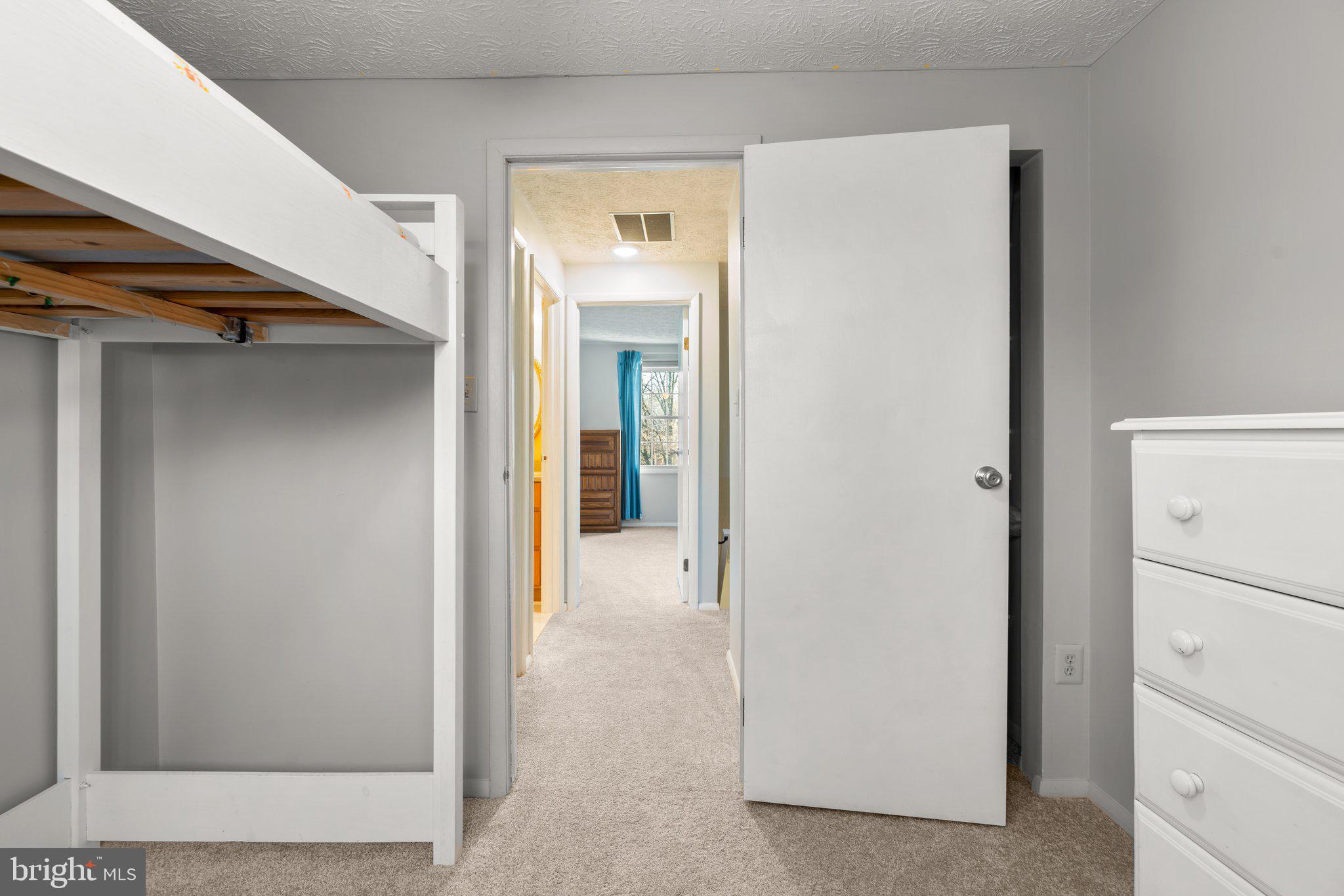 MURRAY HILL - Residential