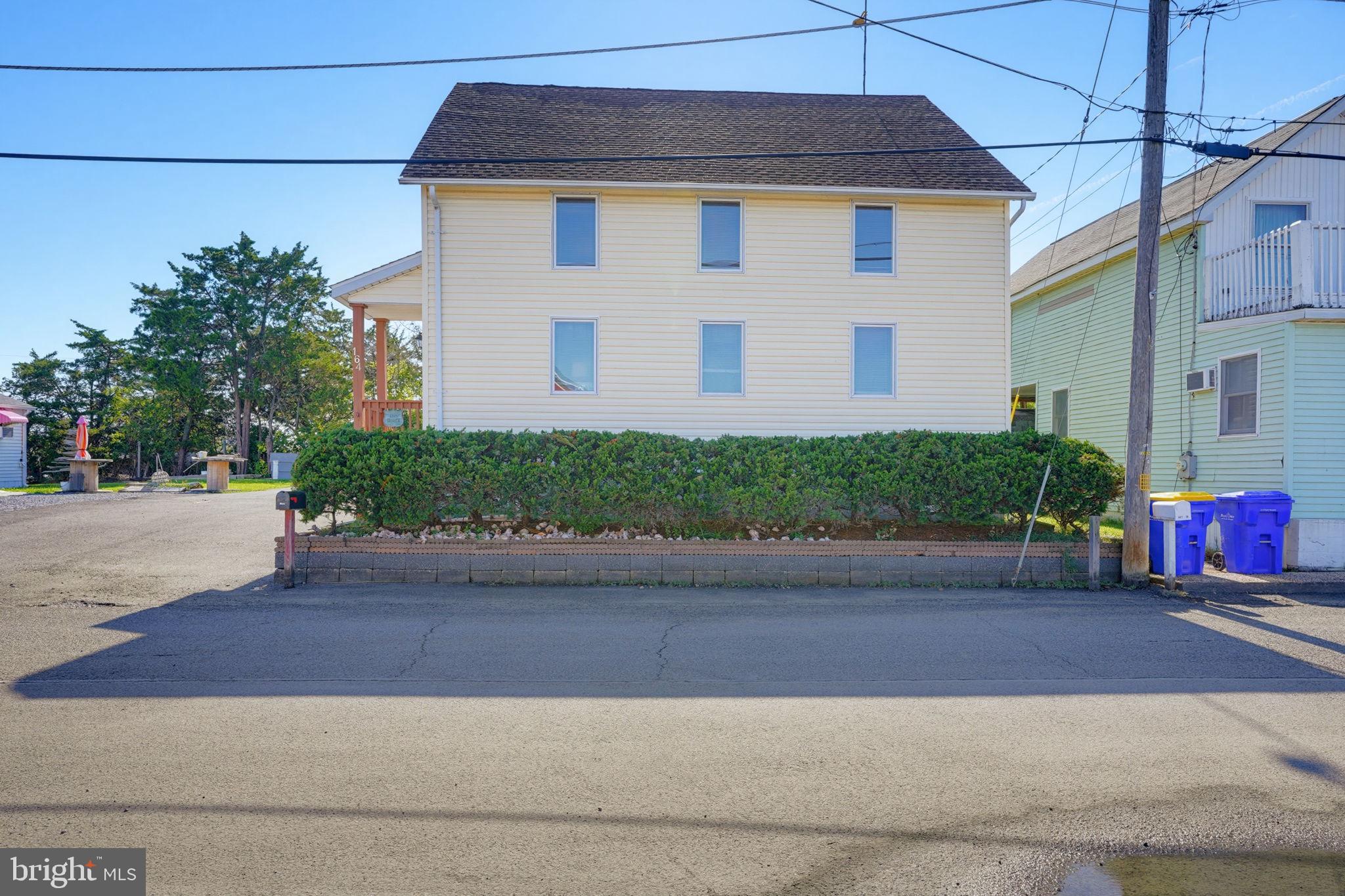 164 HUBBARD AVENUE