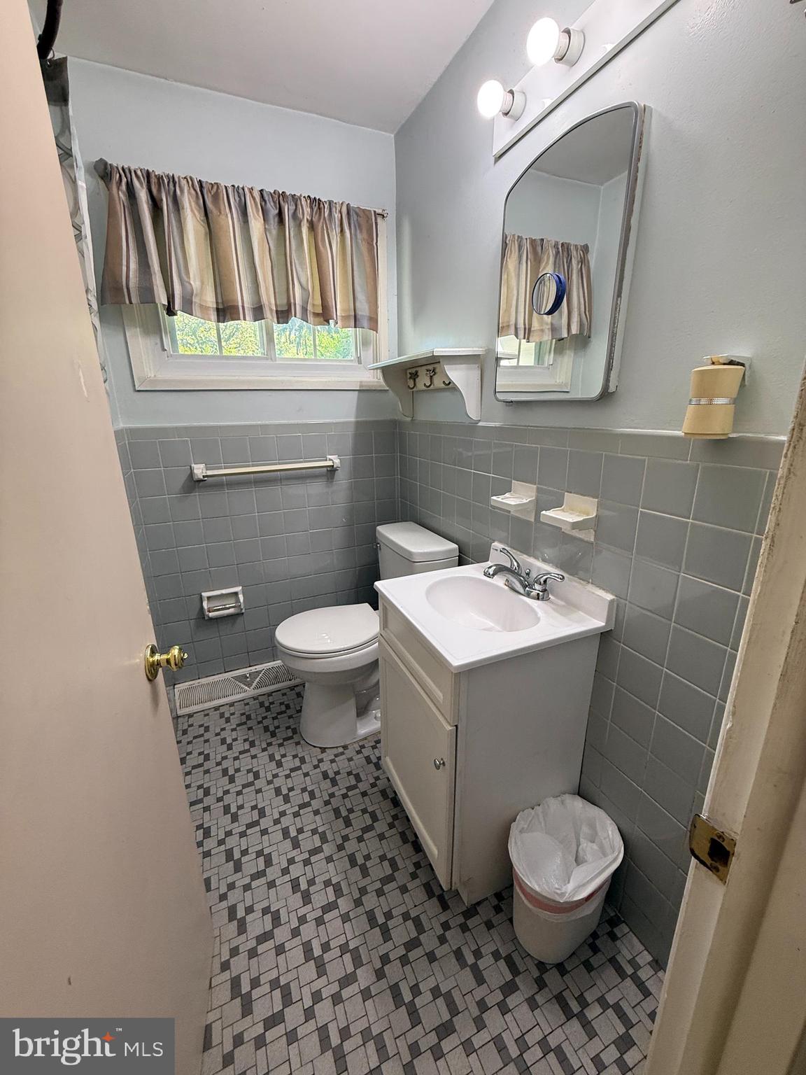 RIDDLEWOOD - Residential