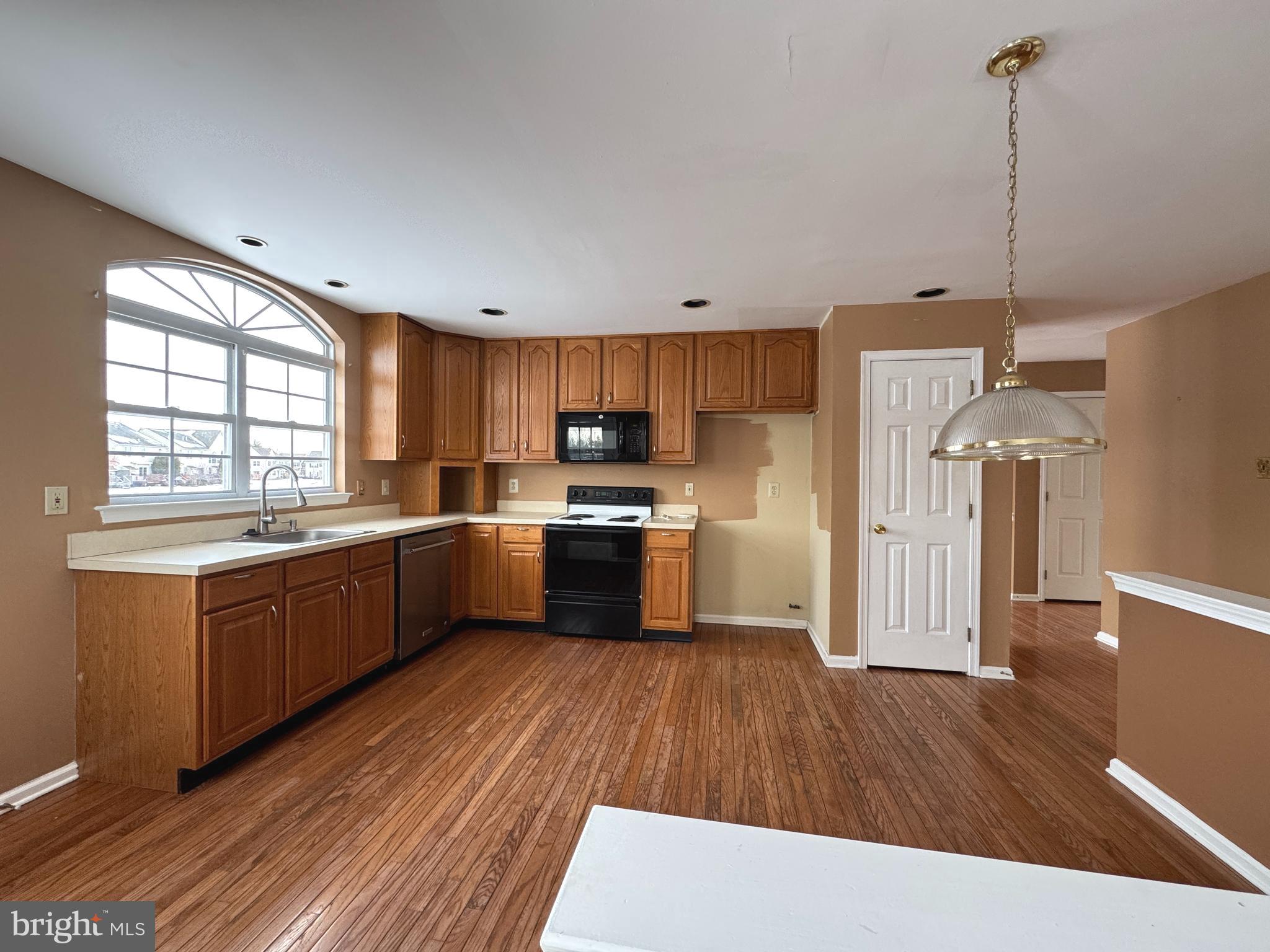 WATERFORD GREENE - Residential