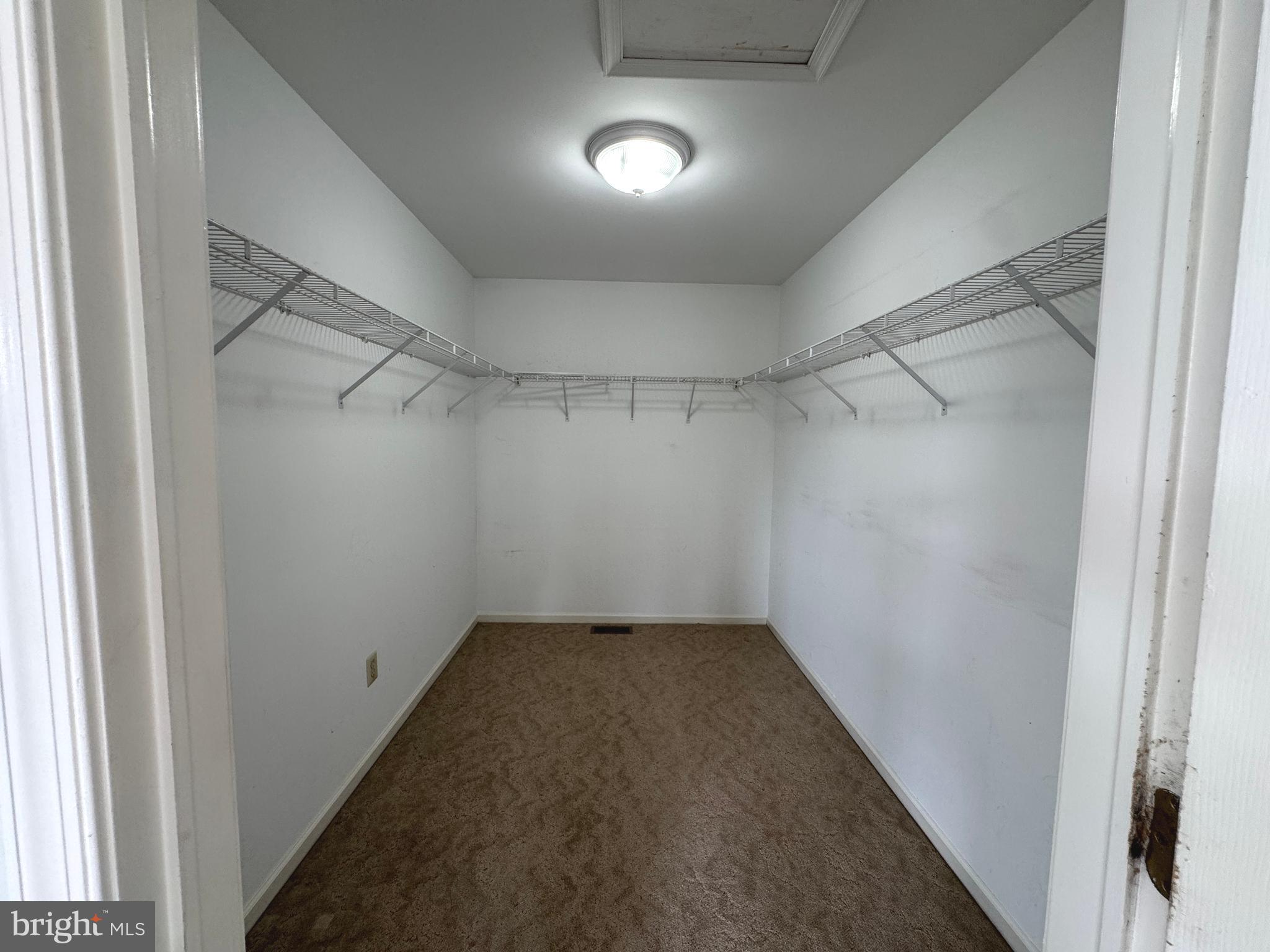 WATERFORD GREENE - Residential