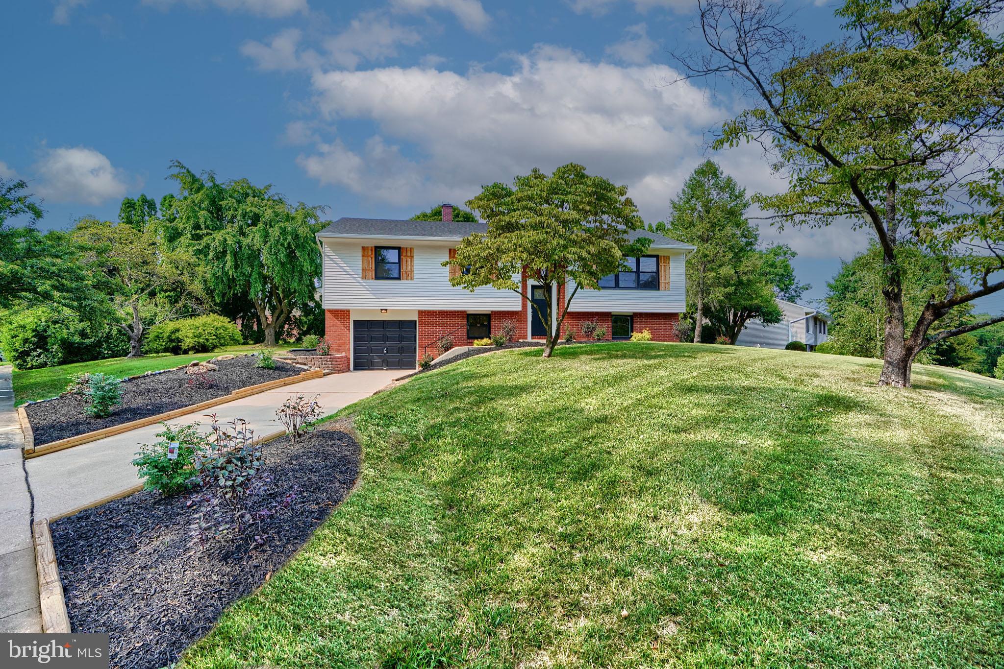 HOMESTEAD VILLAGE - Residential