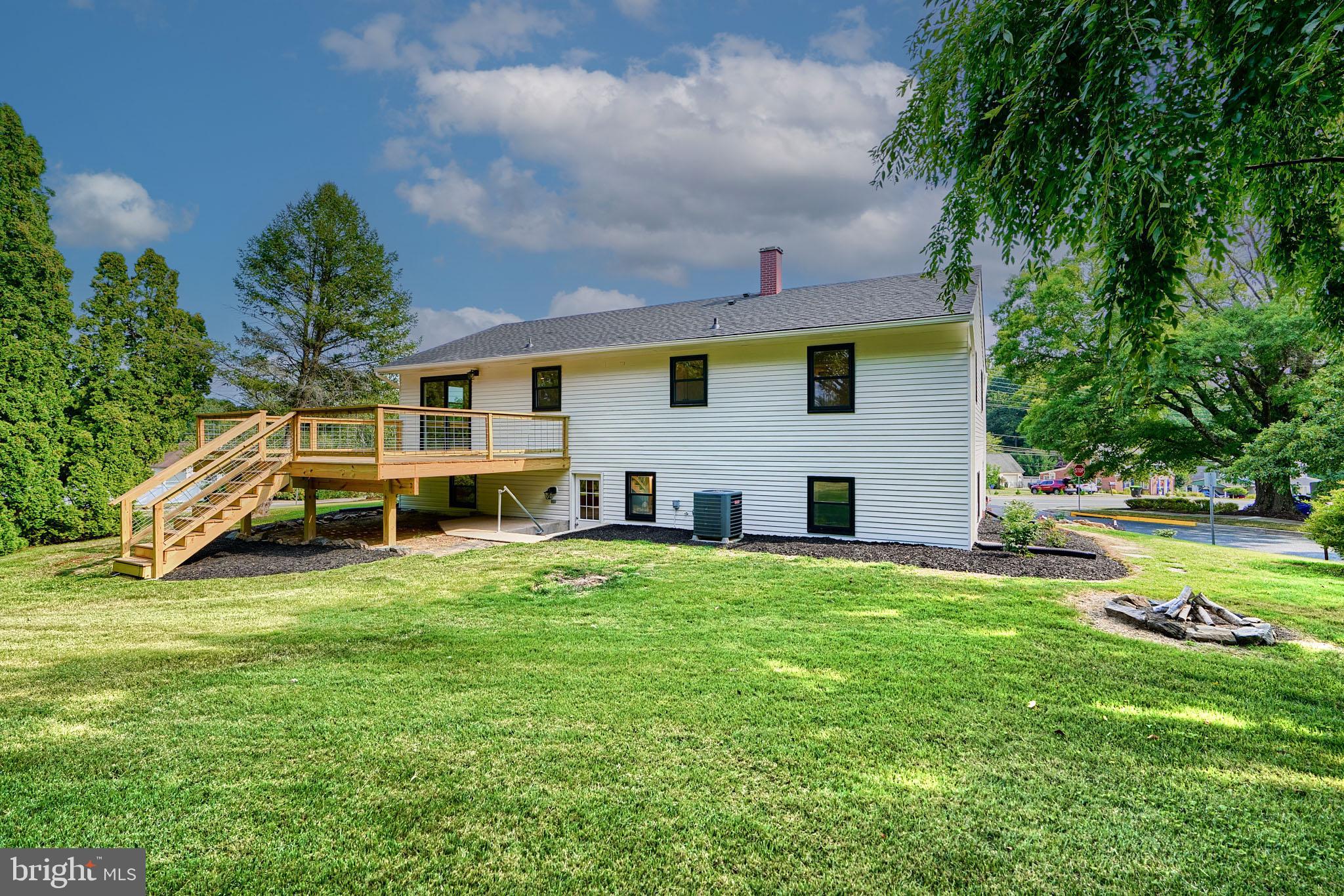 HOMESTEAD VILLAGE - Residential