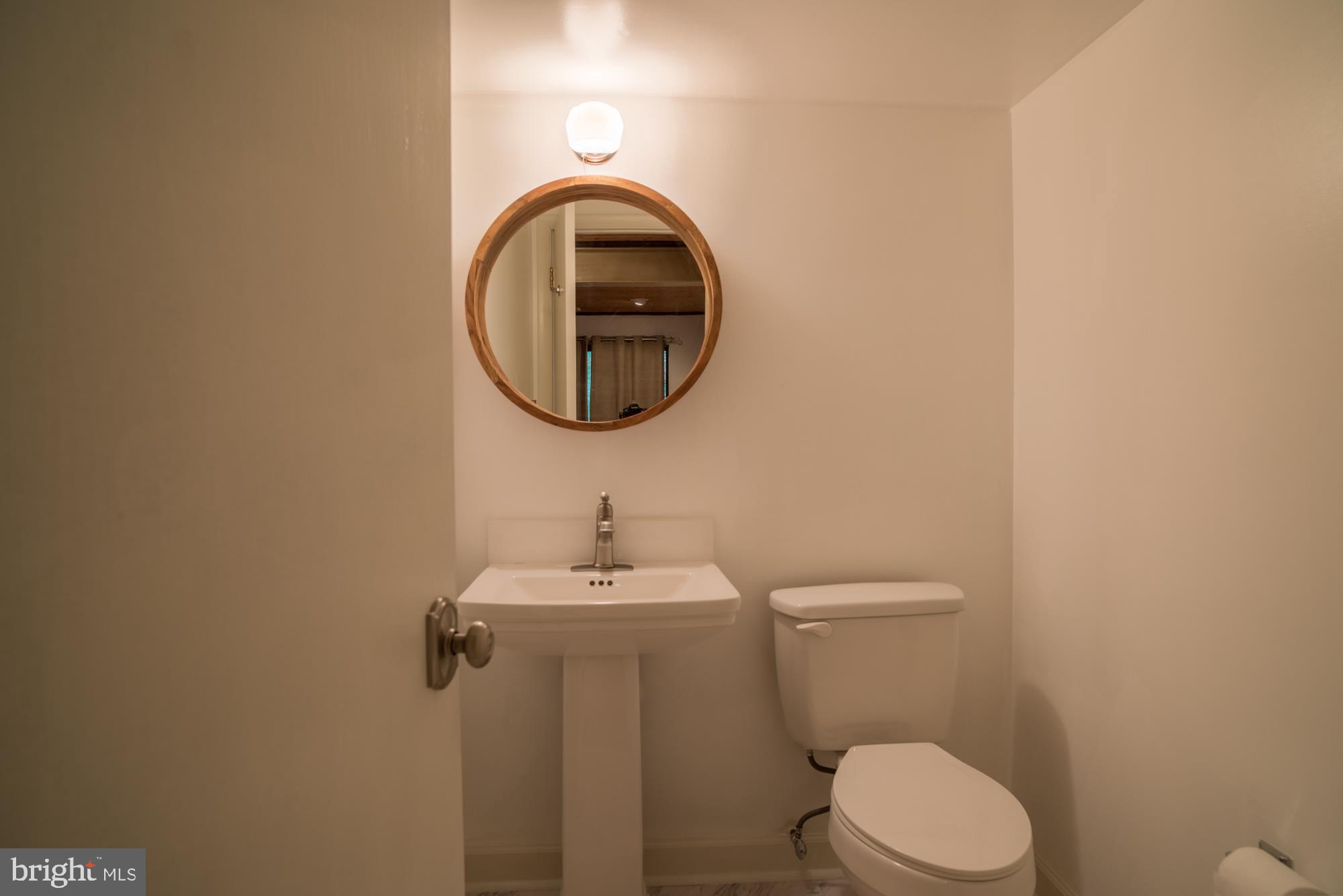 FIVE FARMS - Residential Lease