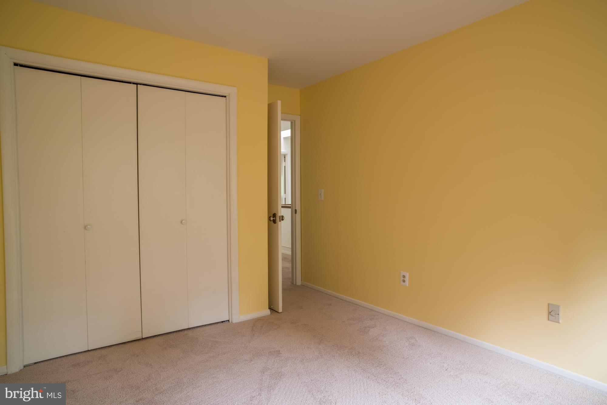 FIVE FARMS - Residential Lease