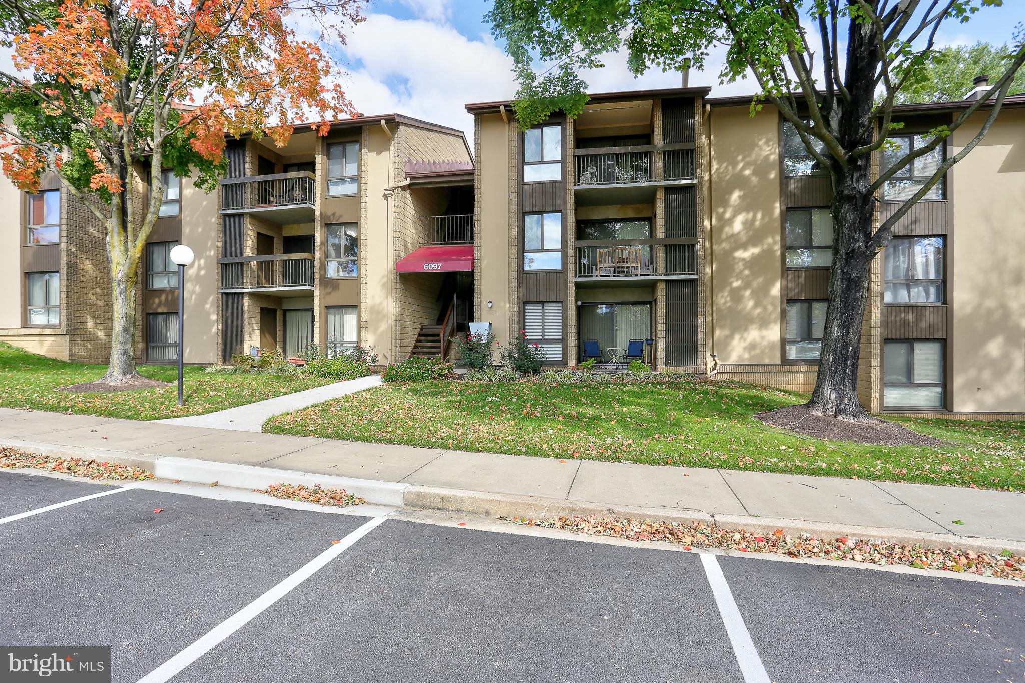 VILLAGE OF LONG REACH - Residential Lease