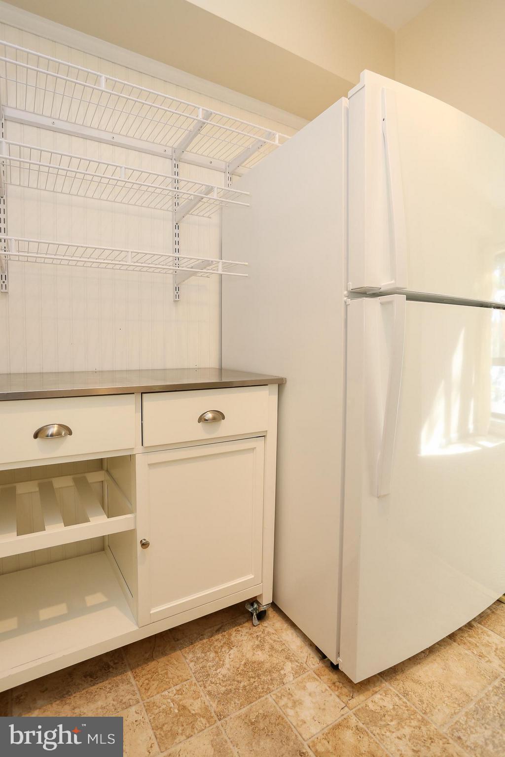 VILLAGE OF LONG REACH - Residential Lease