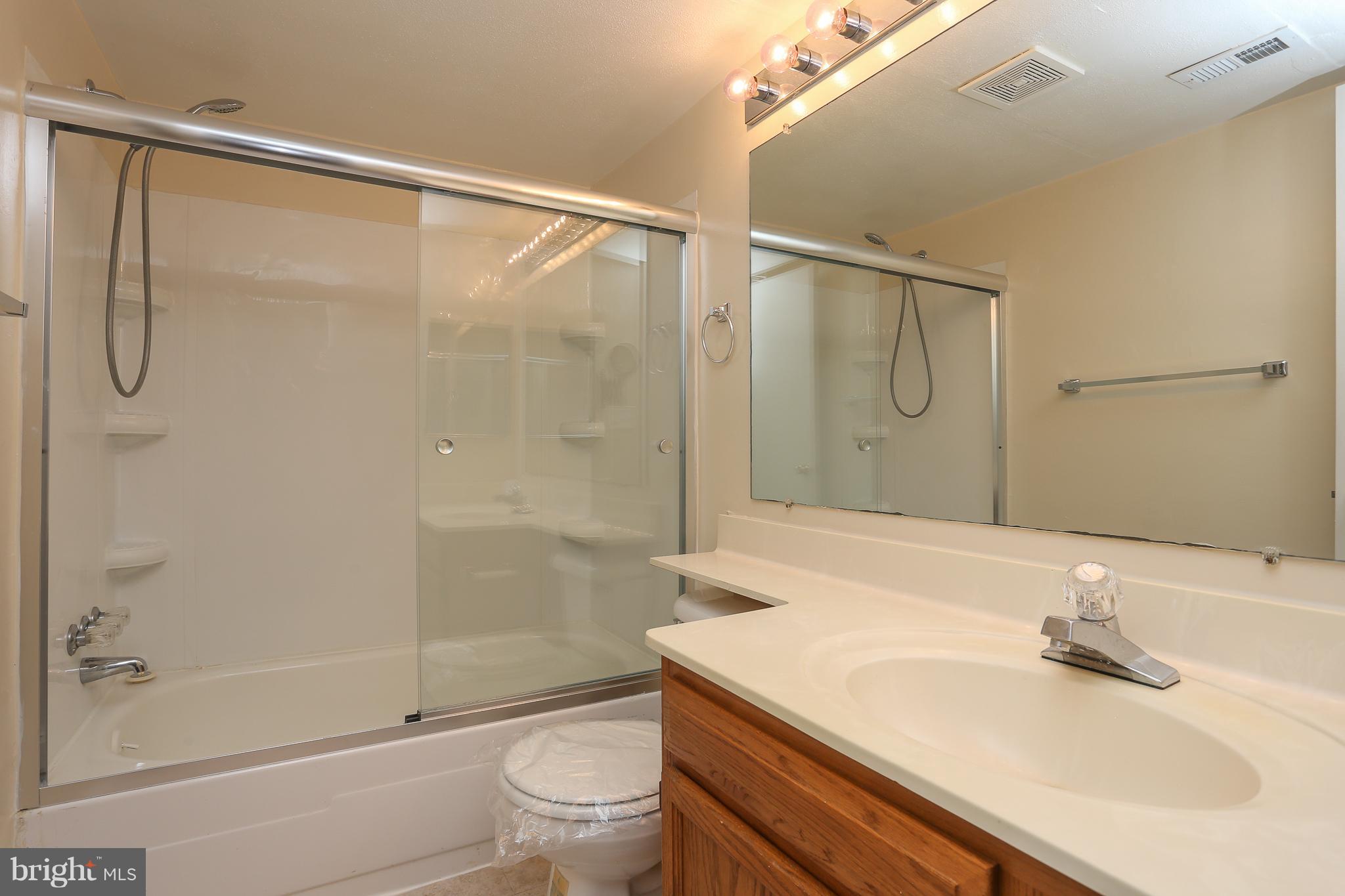 VILLAGE OF LONG REACH - Residential Lease