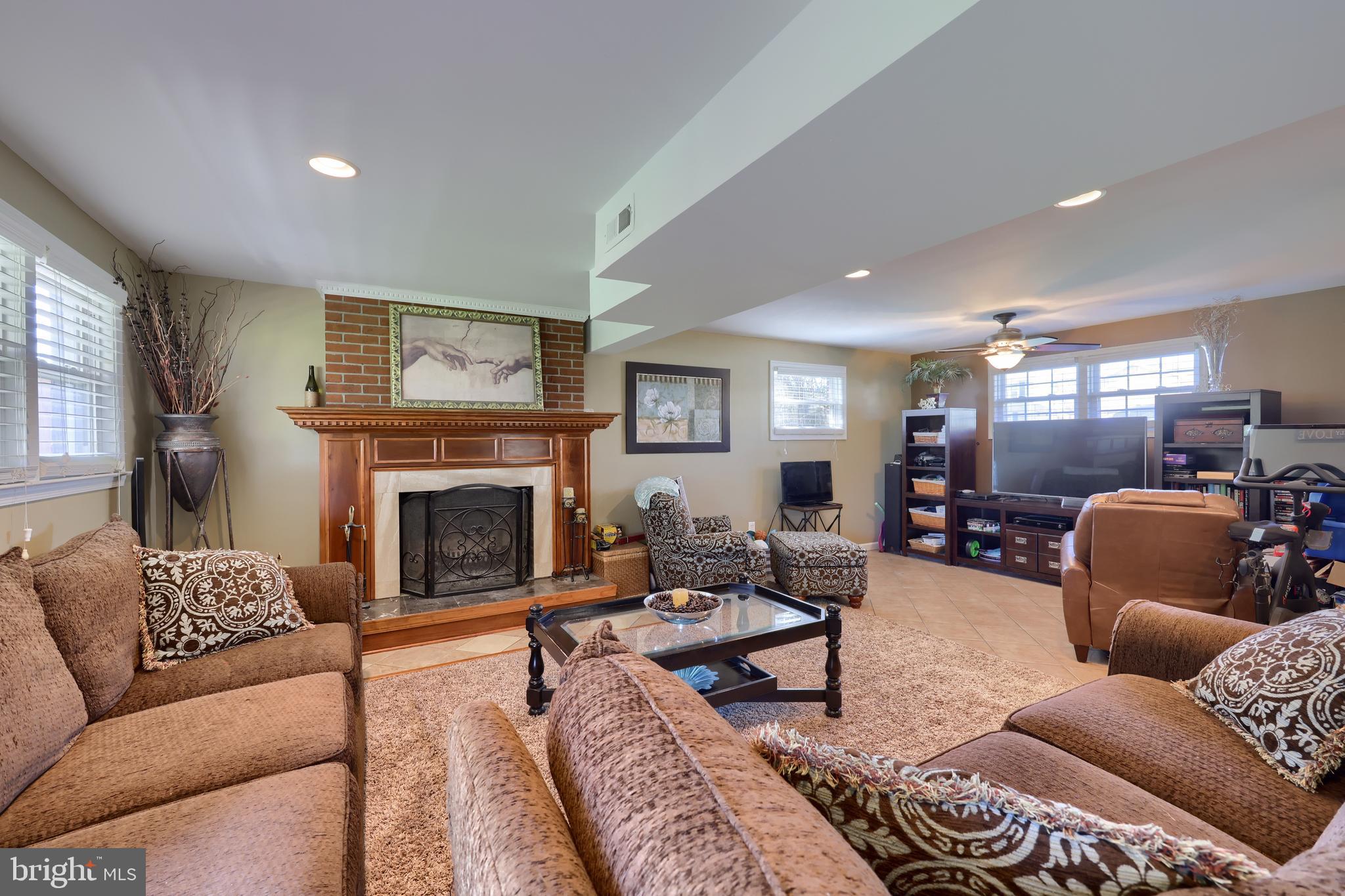 BELAIR NORTH - Residential