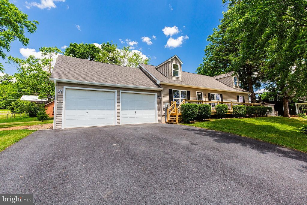 Photo of 350 Cider Press Road, Manheim, PA 17545 (MLS # PALA2051826)