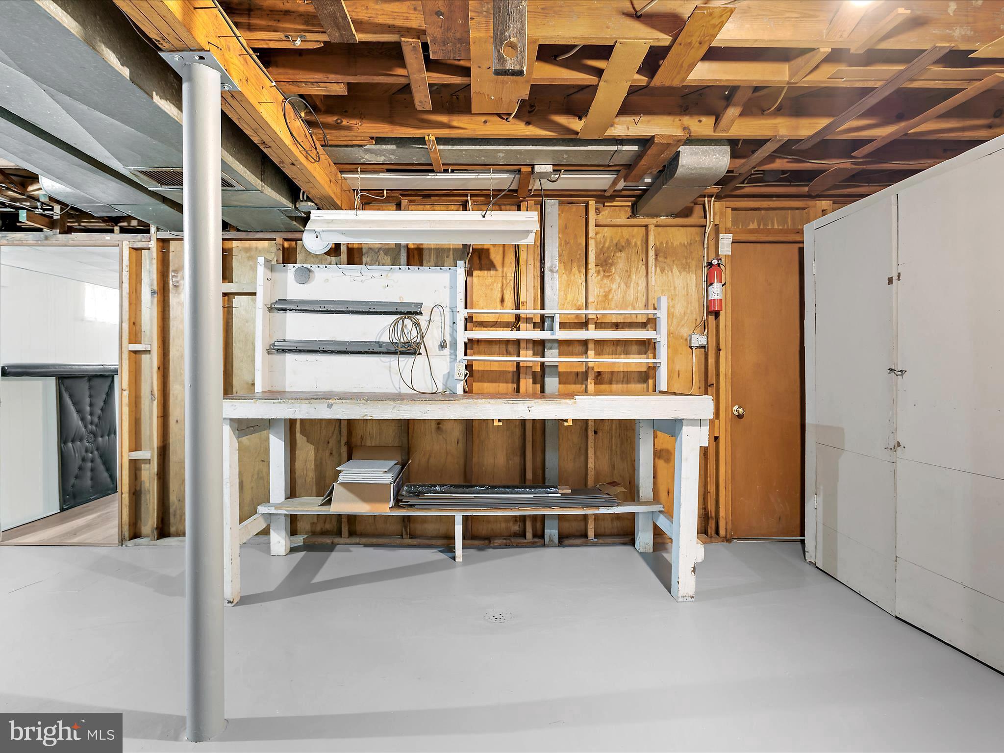 WOODLAWN HEIGHTS - Residential