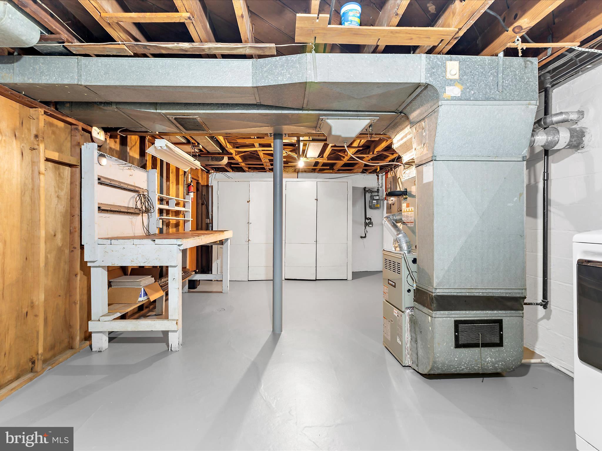 WOODLAWN HEIGHTS - Residential