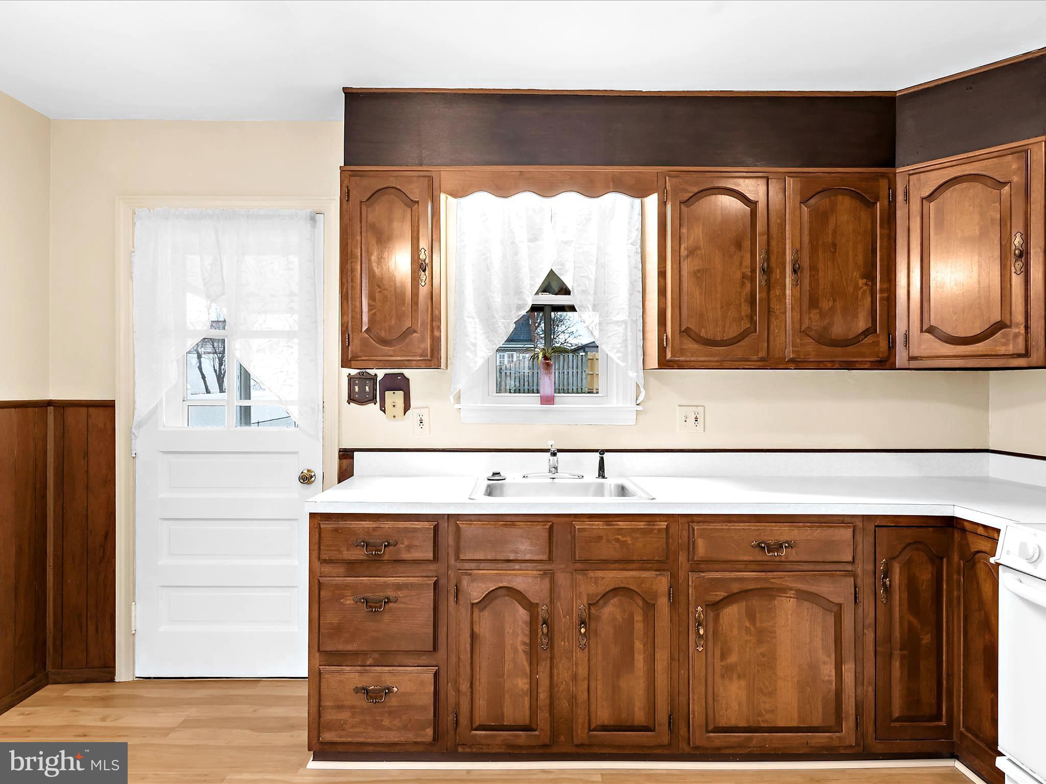 WOODLAWN HEIGHTS - Residential