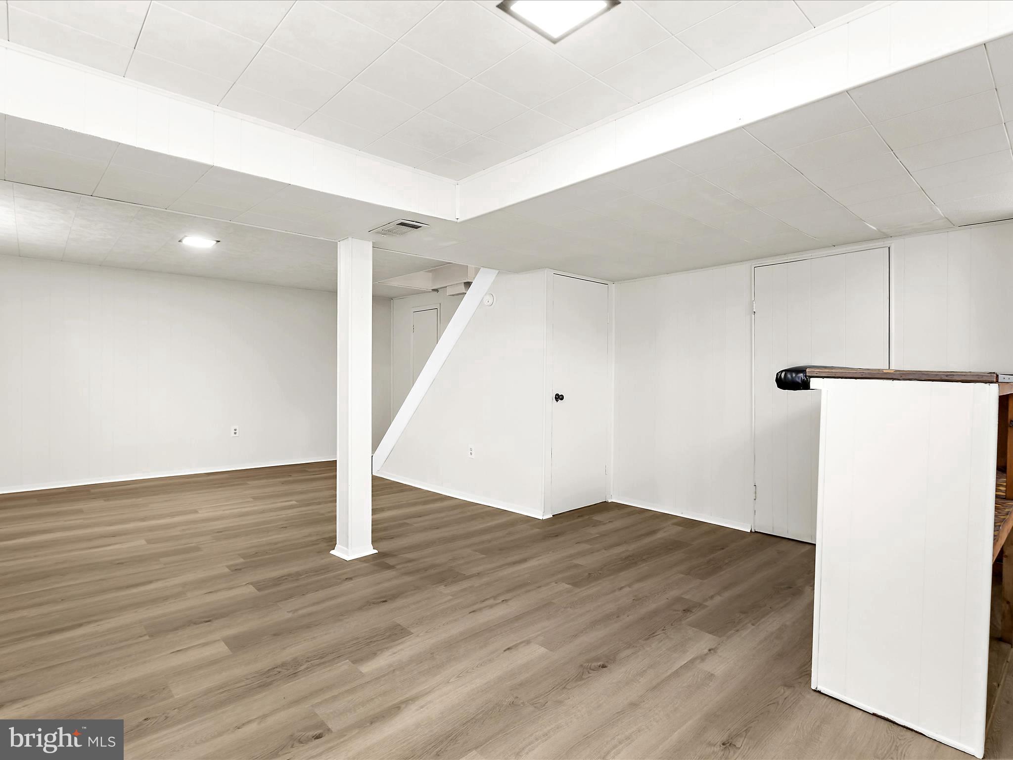 WOODLAWN HEIGHTS - Residential