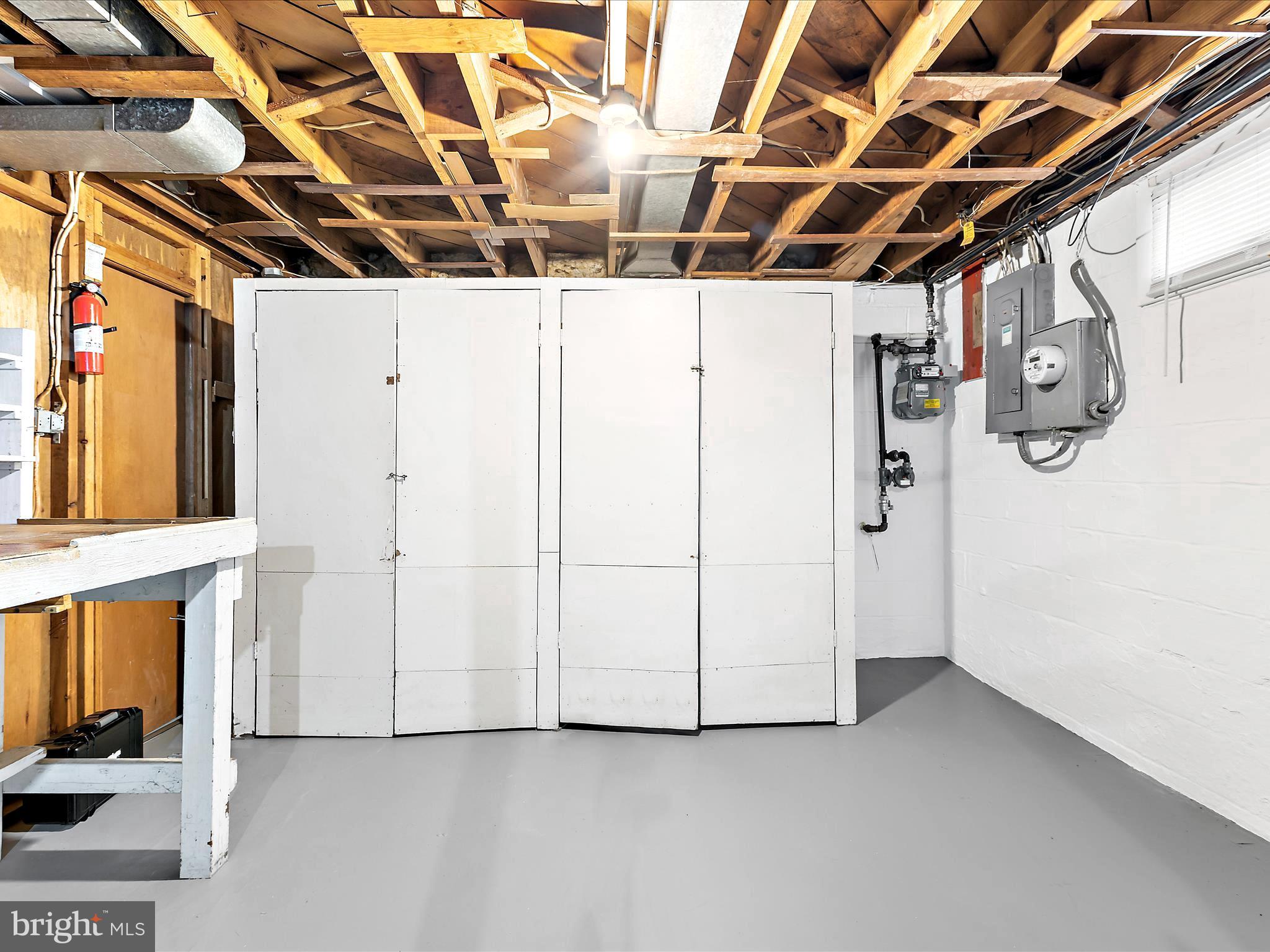 WOODLAWN HEIGHTS - Residential