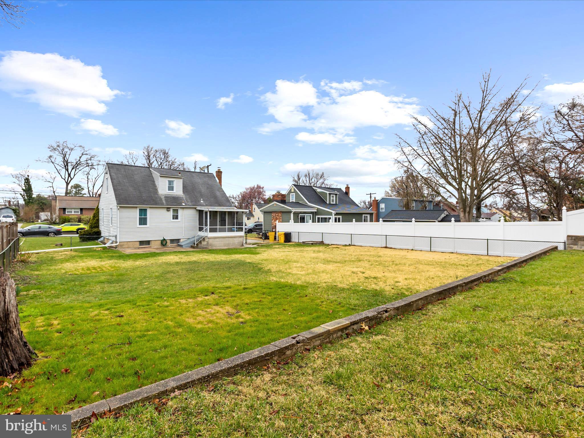 WOODLAWN HEIGHTS - Residential