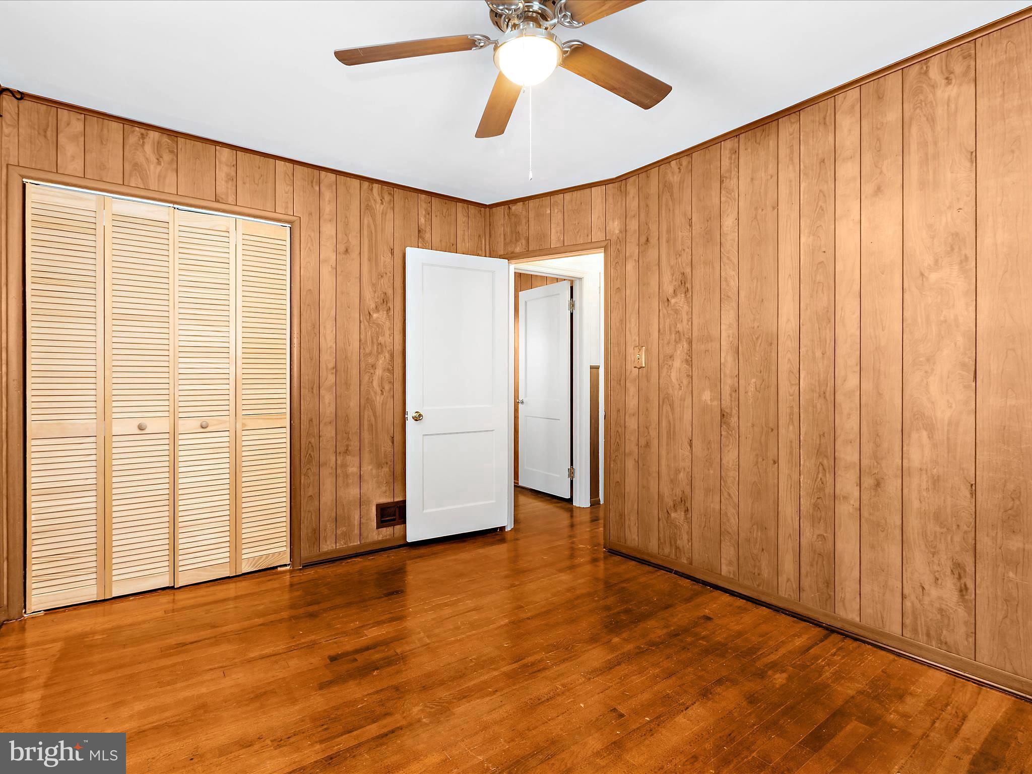 WOODLAWN HEIGHTS - Residential