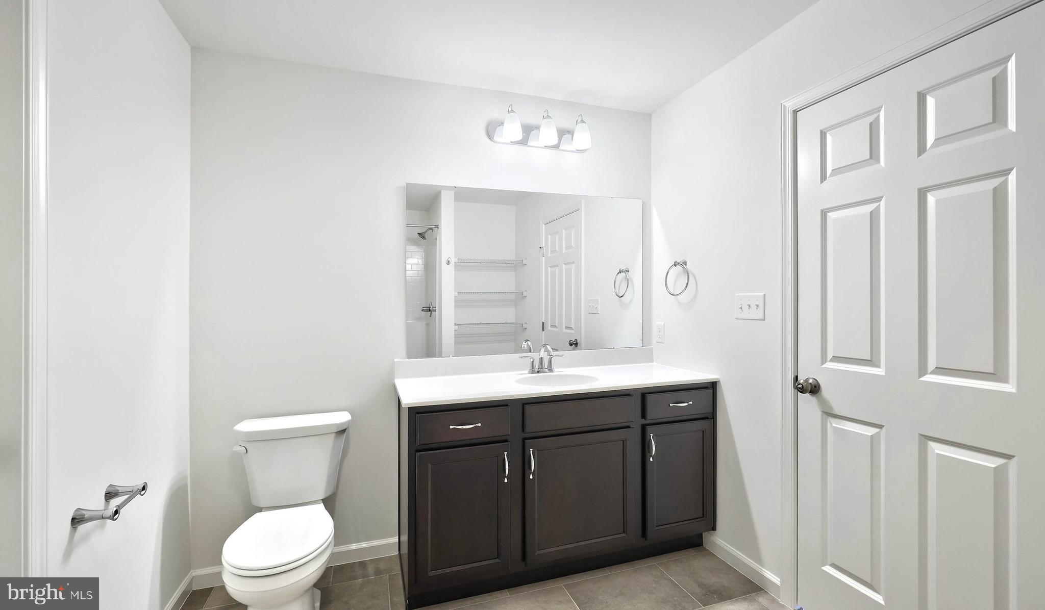 THE TOWNES AT BRIAR CREEK - Residential