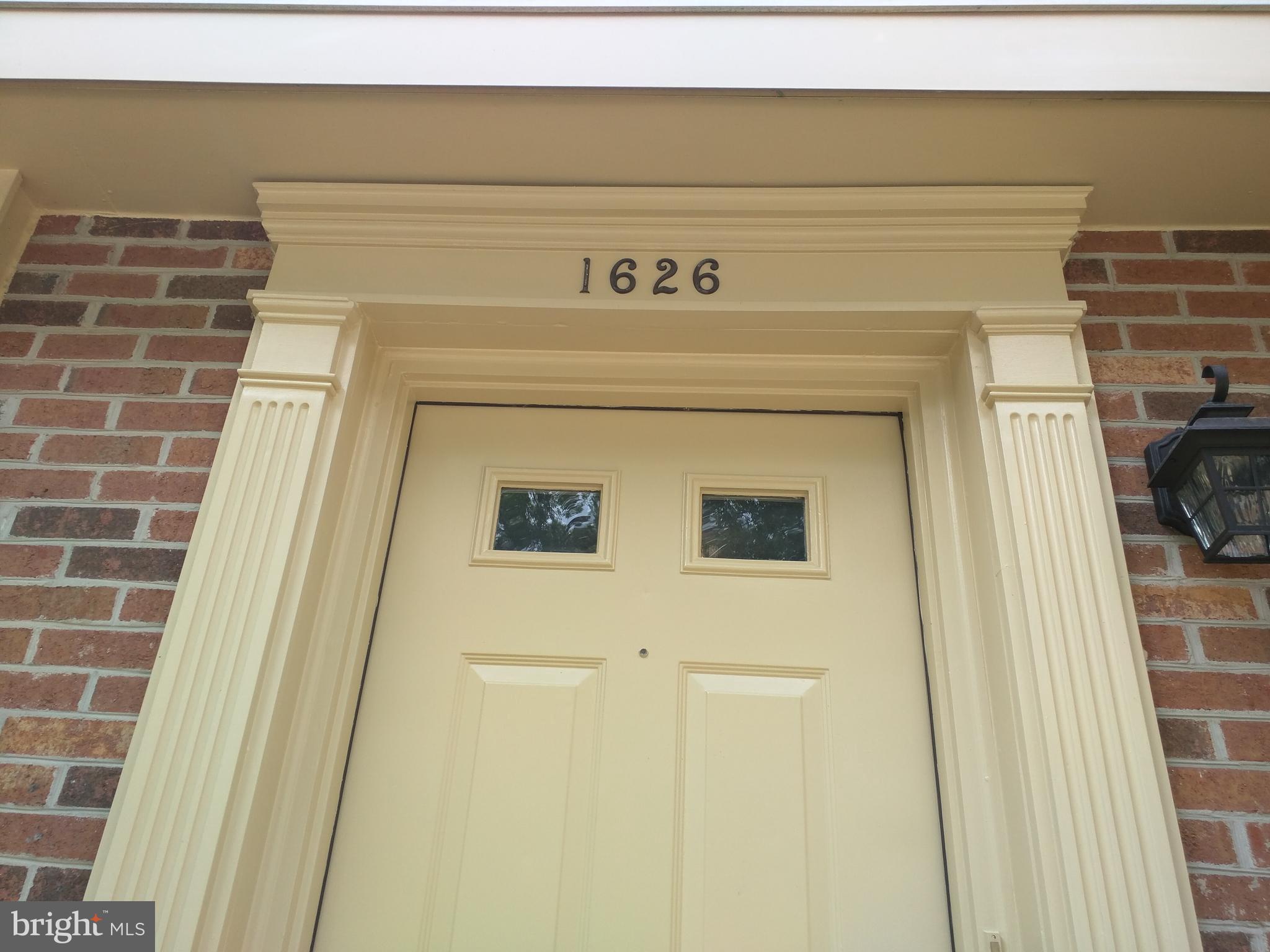 DEVILS REACH CONDOS - Residential Lease