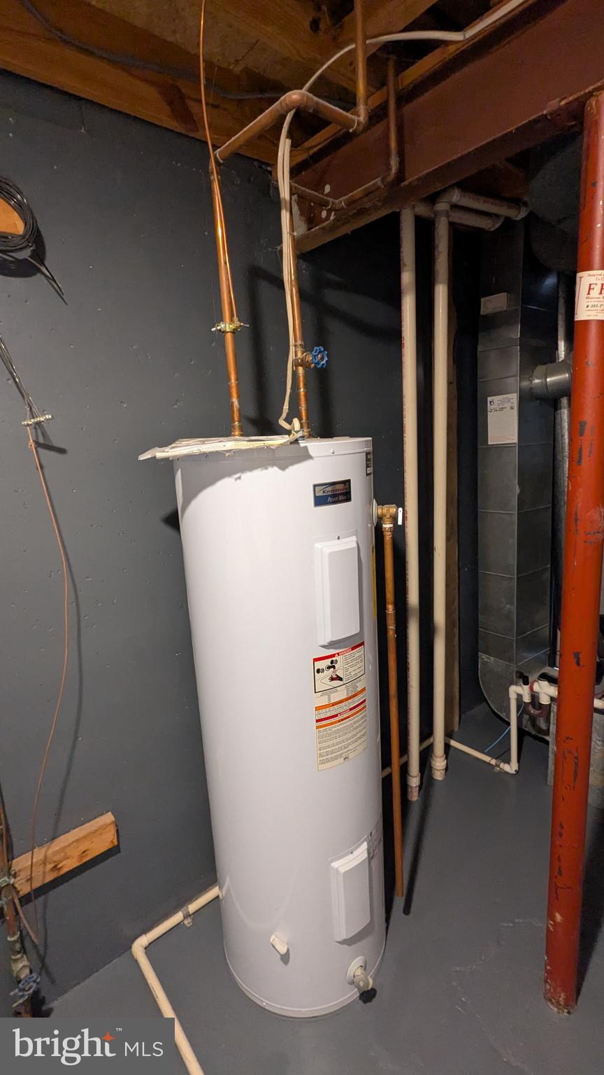 DEVILS REACH CONDOS - Residential Lease